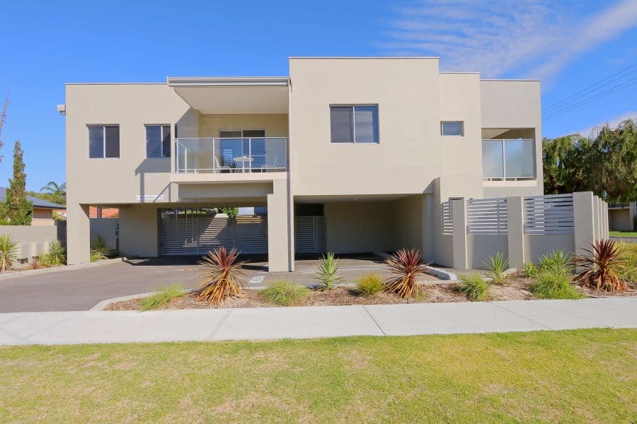 2/130 Sydenham Street, Kewdale WA 6105, Kewdale - Image 1