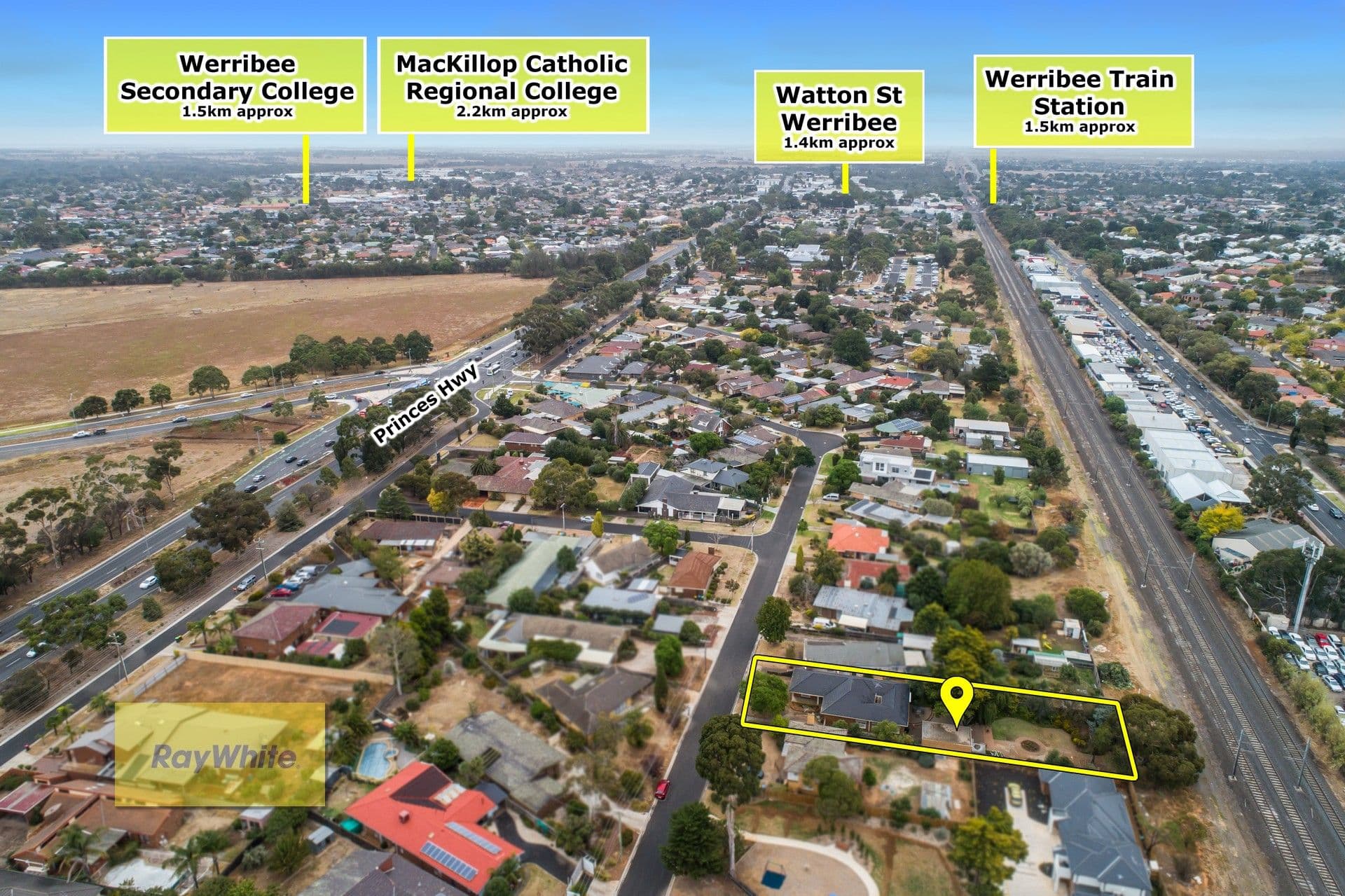 37 Tyrone Street, Werribee VIC 3030, Werribee - Thumbnail 2