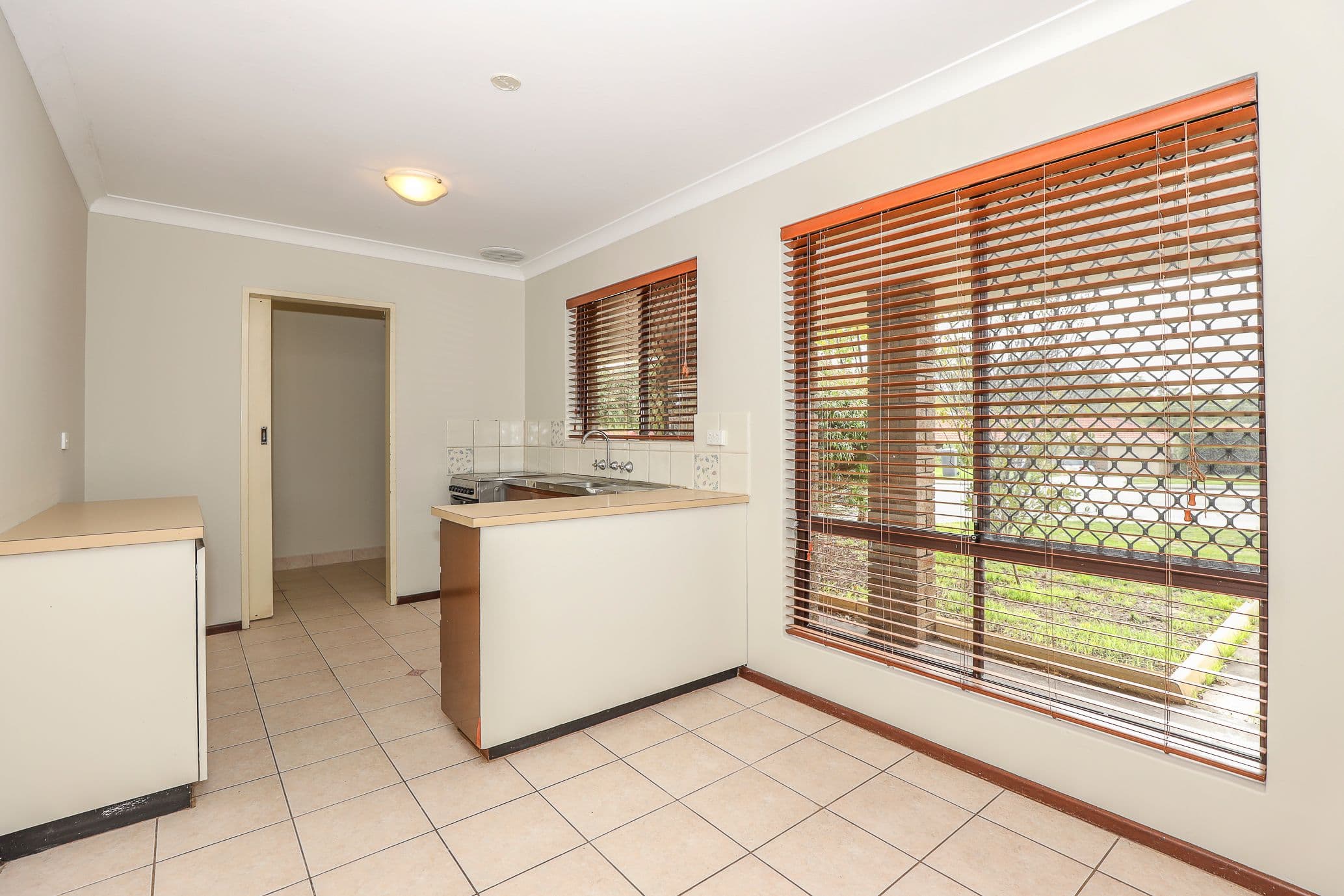 12 Brabham Street, Gosnells WA 6110, Gosnells - Thumbnail 6