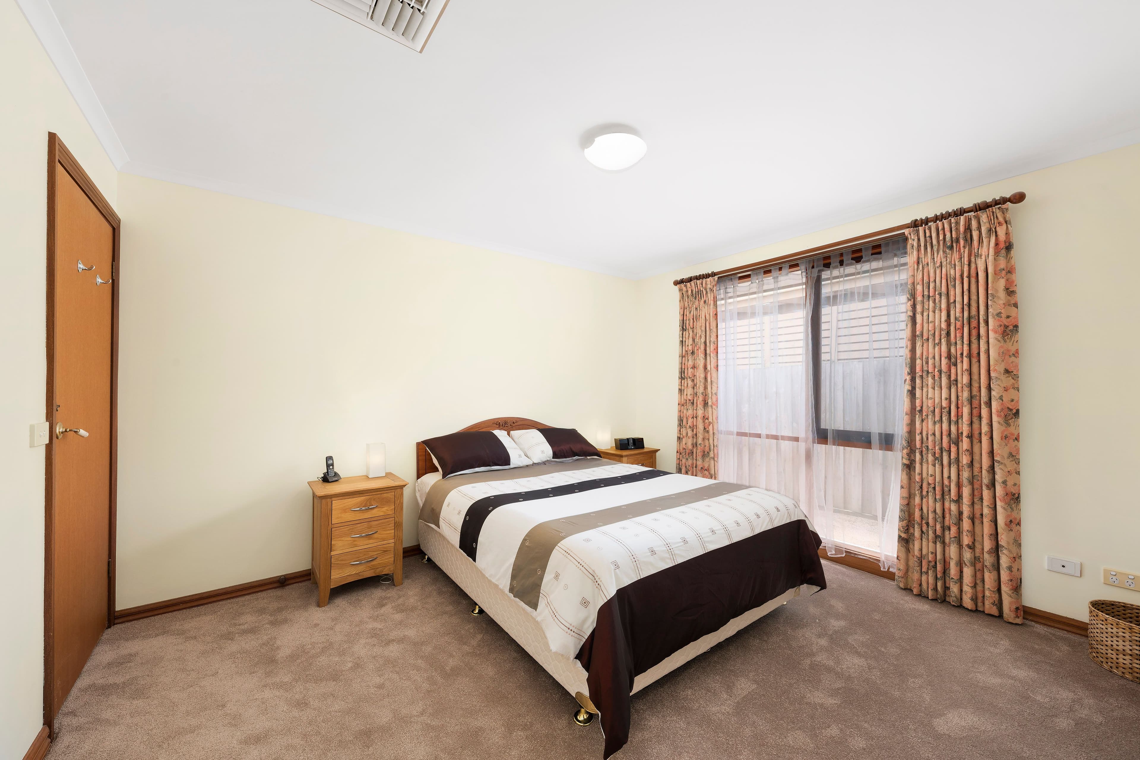 13 Clondara Drive, Rowville VIC 3178, Rowville - Thumbnail 4