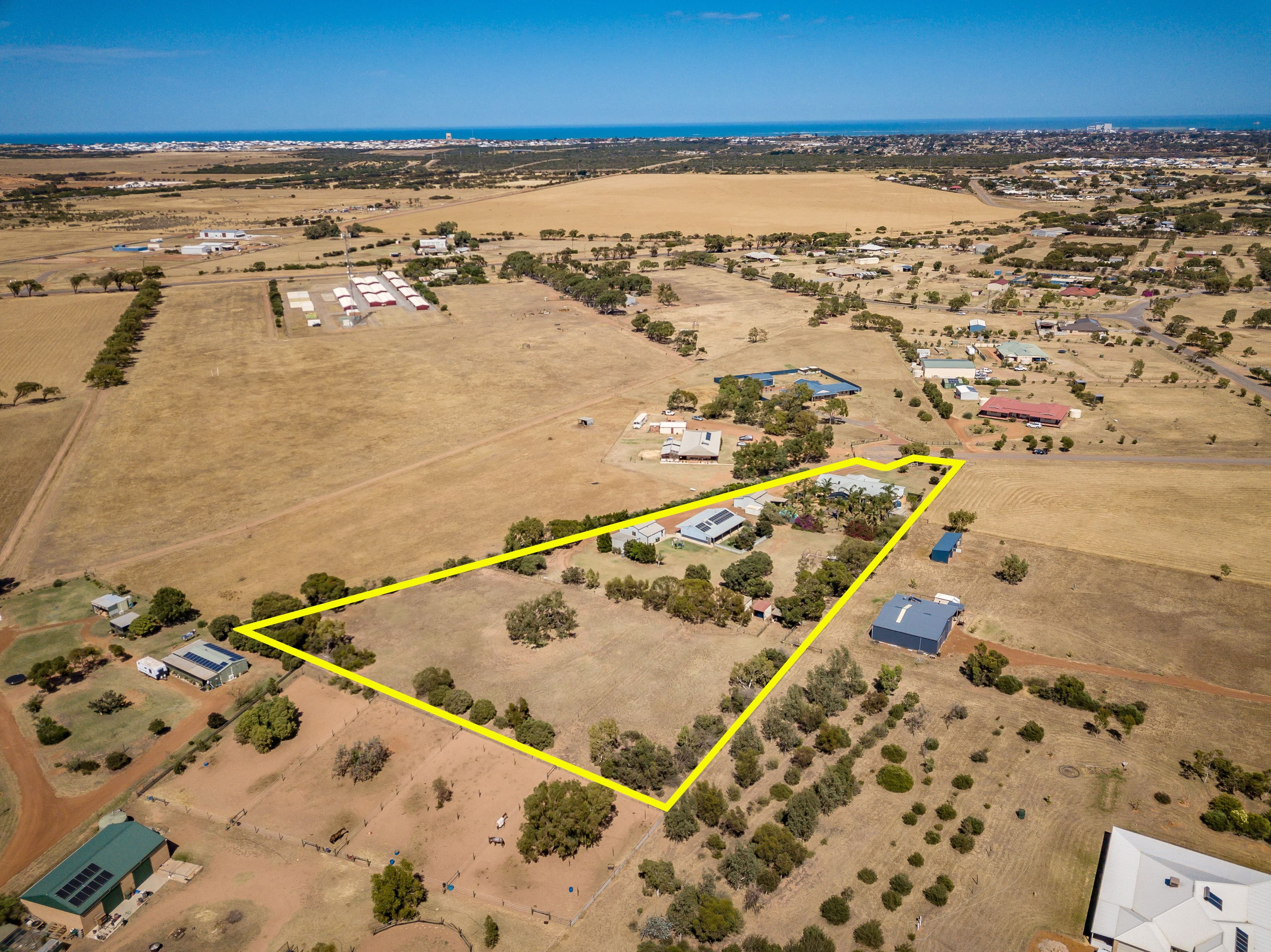 3 Canter Court, Deepdale WA 6532, Deepdale - Image 1