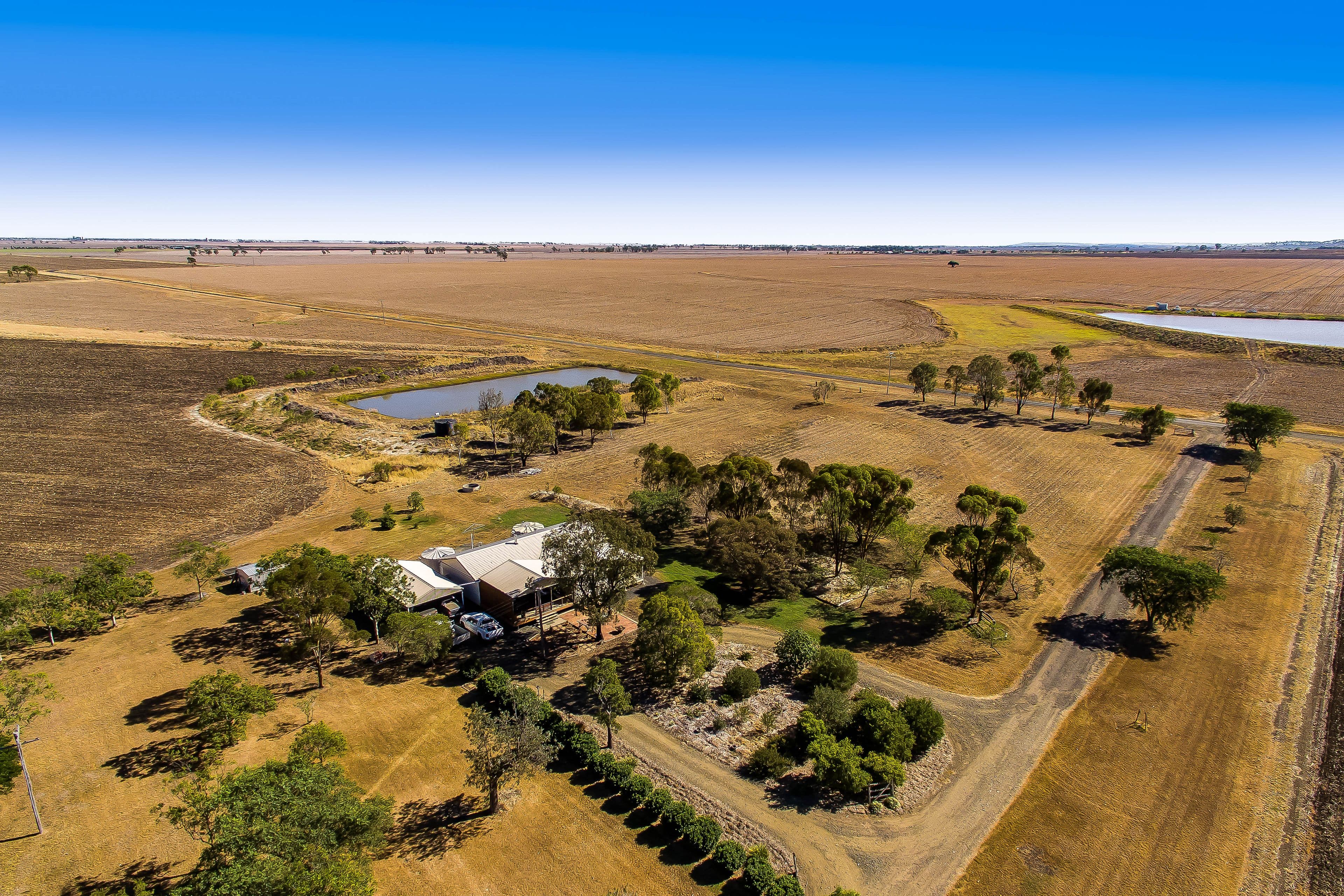 1040 Mann-Silo Road, Brookstead QLD 4364, Brookstead - Thumbnail 2