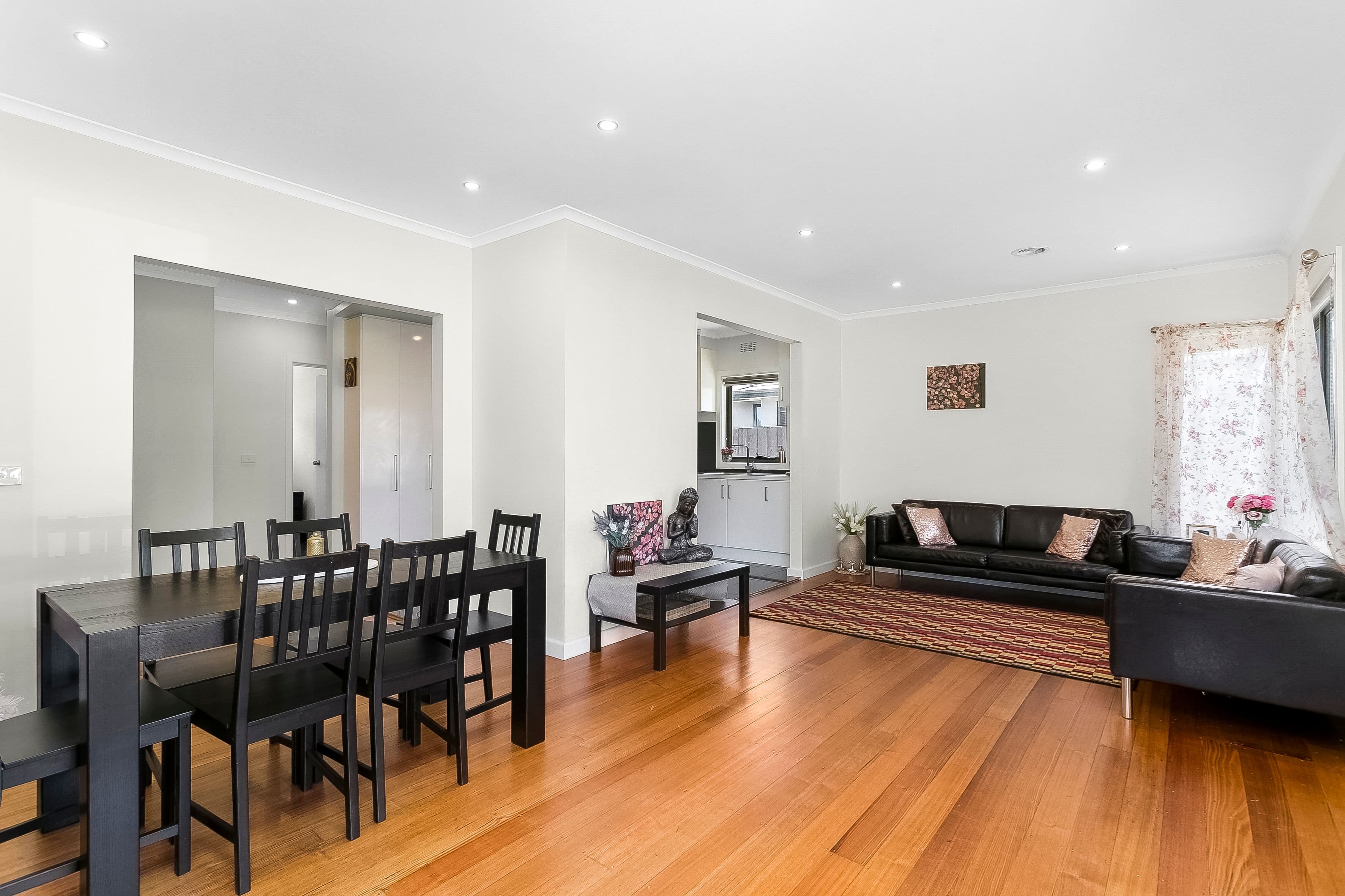 13 Richard Street, Glen Waverley VIC 3150, Glen Waverley - Thumbnail 2