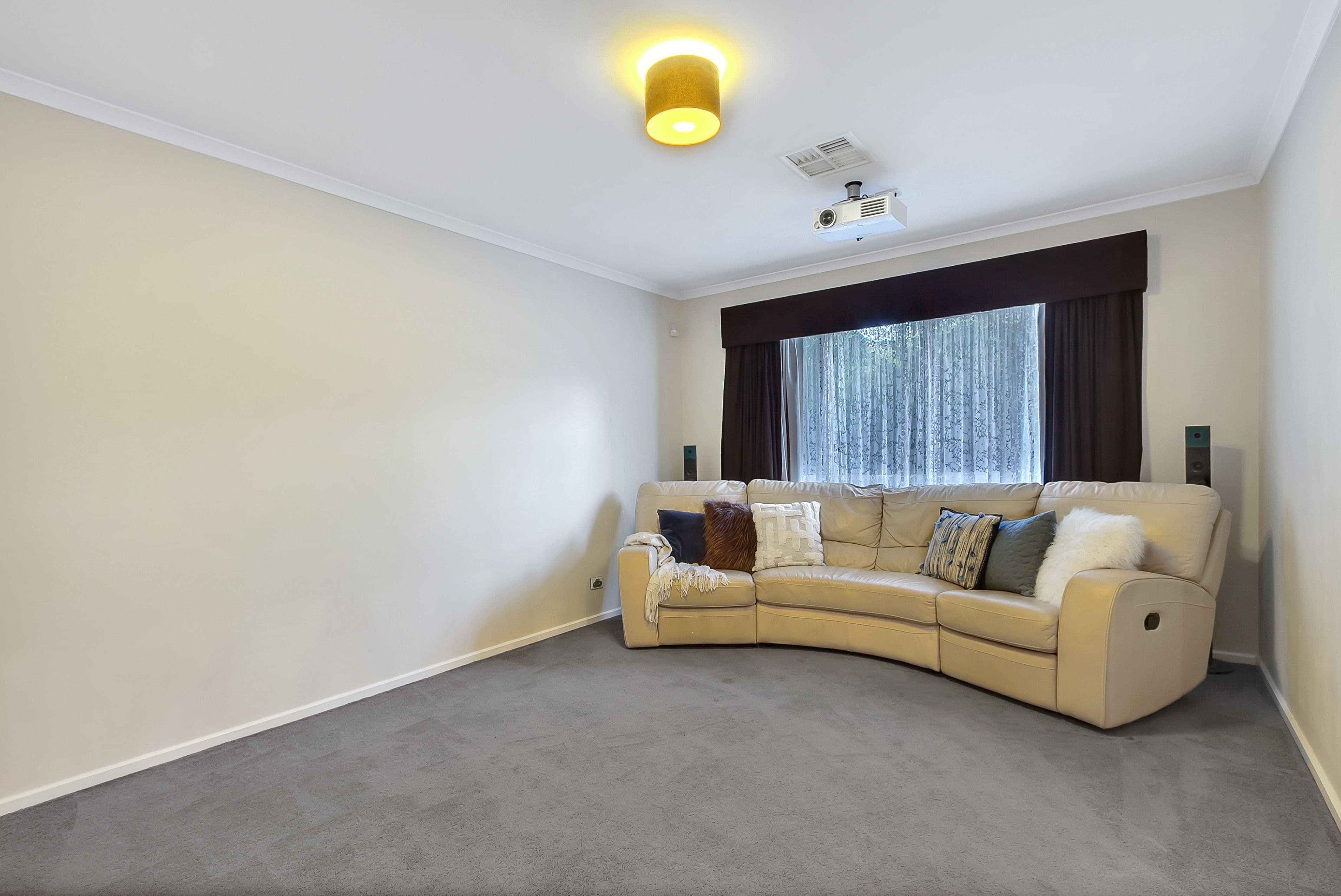 2 Lake Miranda Court, Greenwith SA 5125, Greenwith - Thumbnail 5