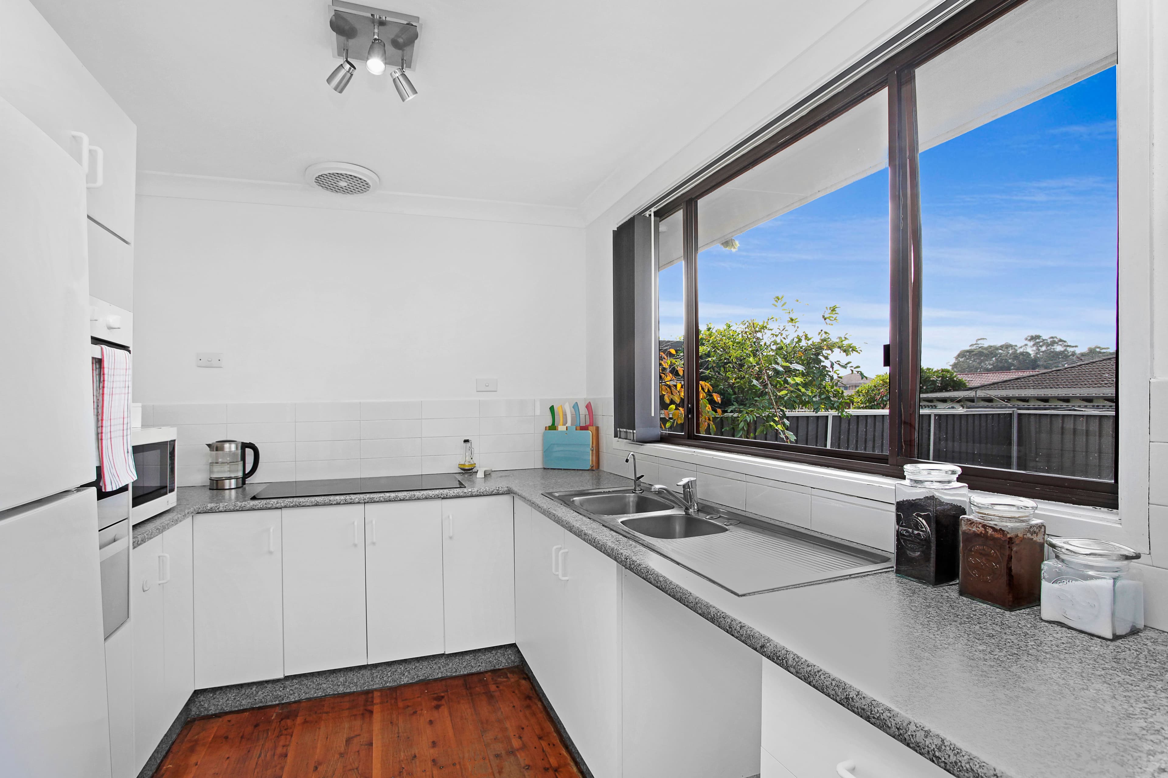 4 Bronte Close, Wetherill Park - Thumbnail 3