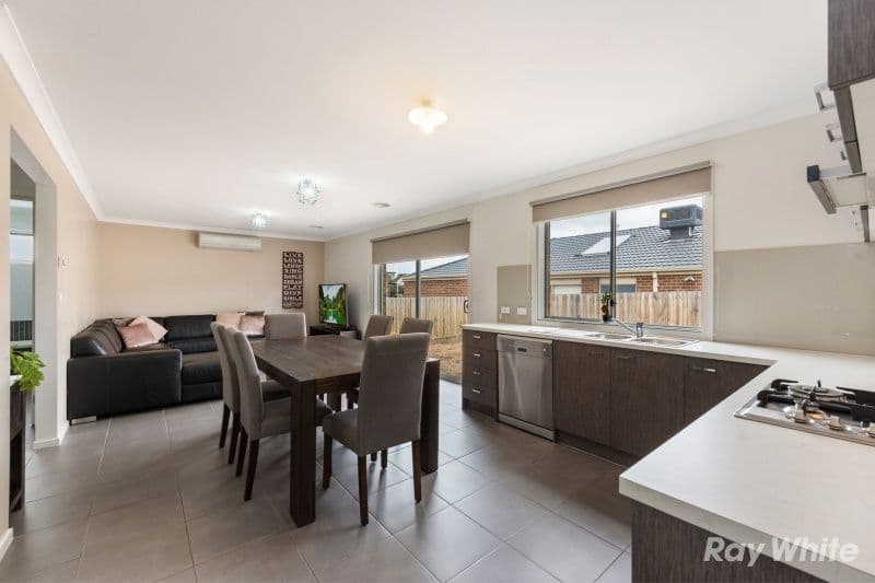 30 Blacker Way, Bannockburn VIC 3331, Bannockburn - Thumbnail 8