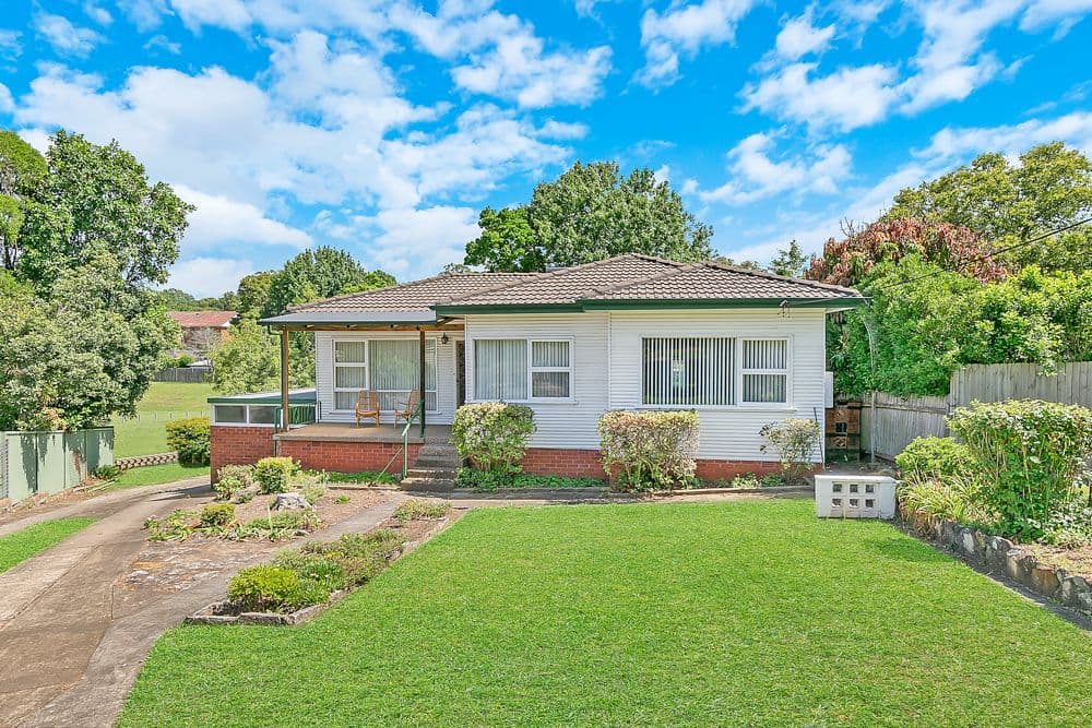 62 Pennant Parade, Epping - Image 1