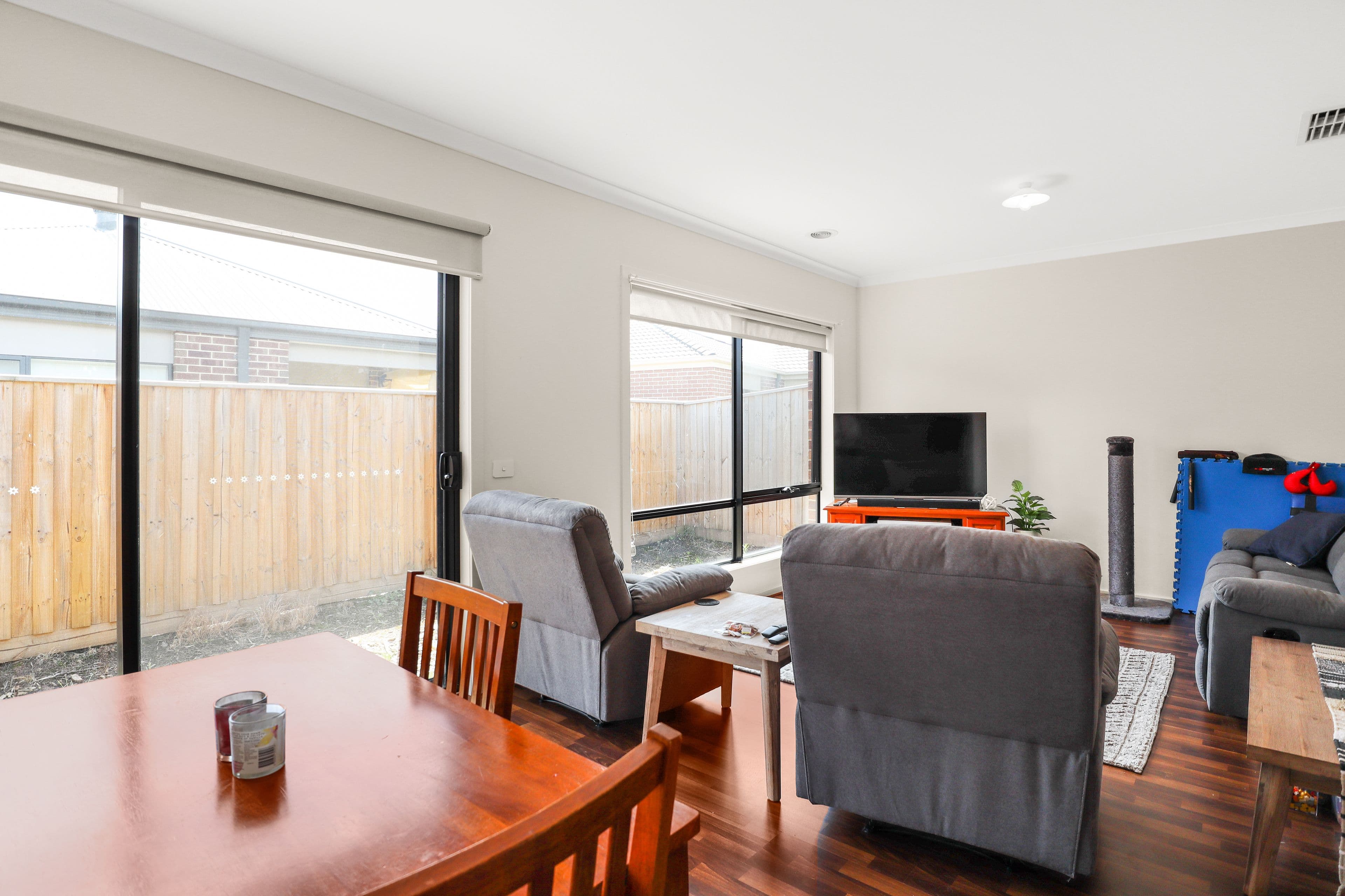 5 Newbury Street, Pakenham VIC 3810, Pakenham - Thumbnail 4