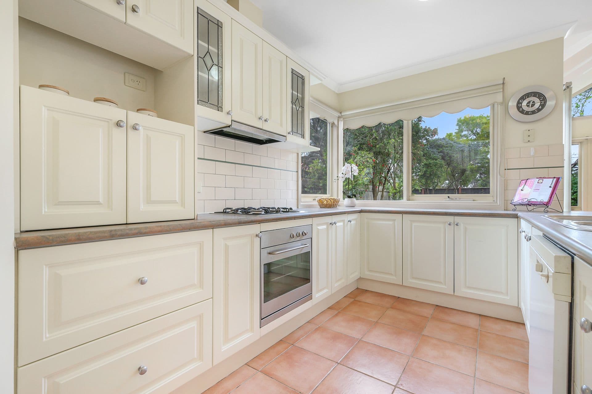 15 Wilona Way, Berwick VIC 3806, Berwick - Thumbnail 3