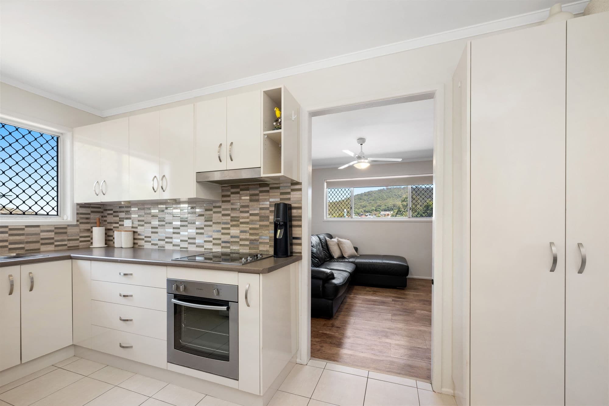 36 Raffles Street, Mount Gravatt East QLD 4122, Mount Gravatt East - Thumbnail 6