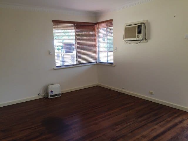 14b Ottaway Street, Kelmscott WA 6111, Kelmscott - Thumbnail 4