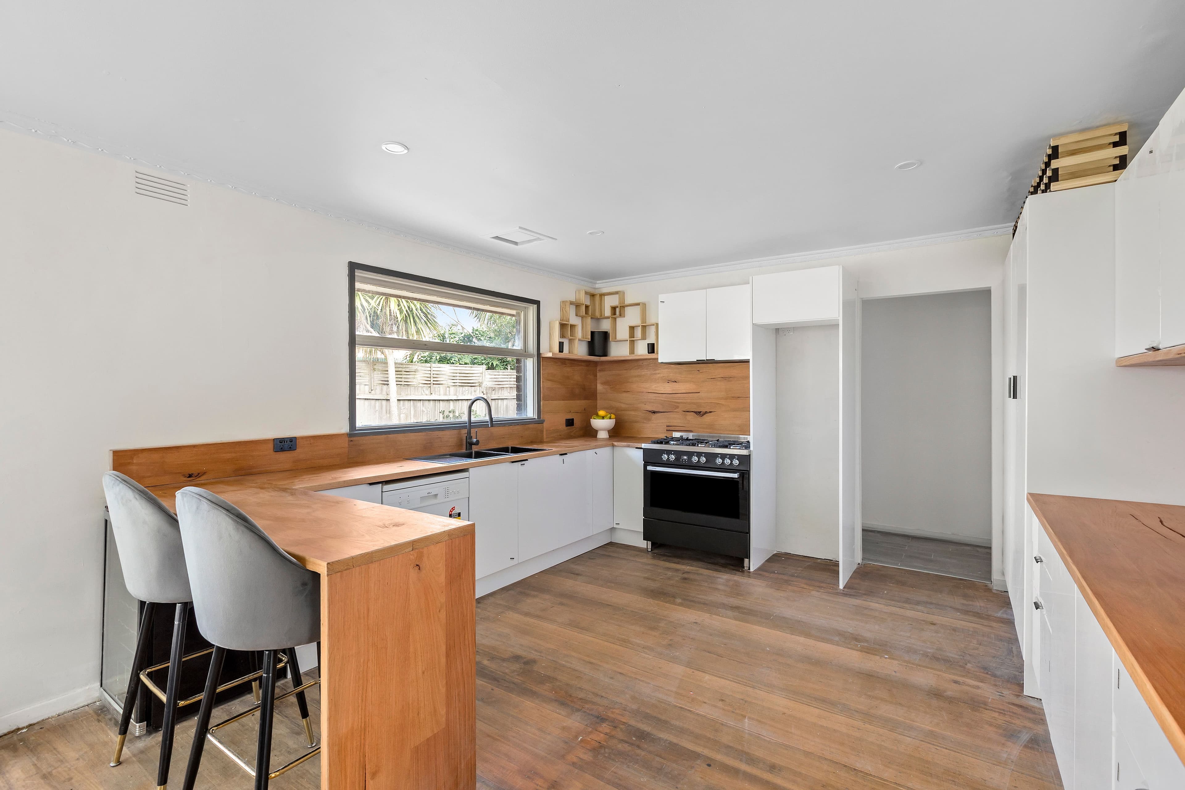 3 Gaynor Court, Frankston VIC 3199, Frankston - Thumbnail 4