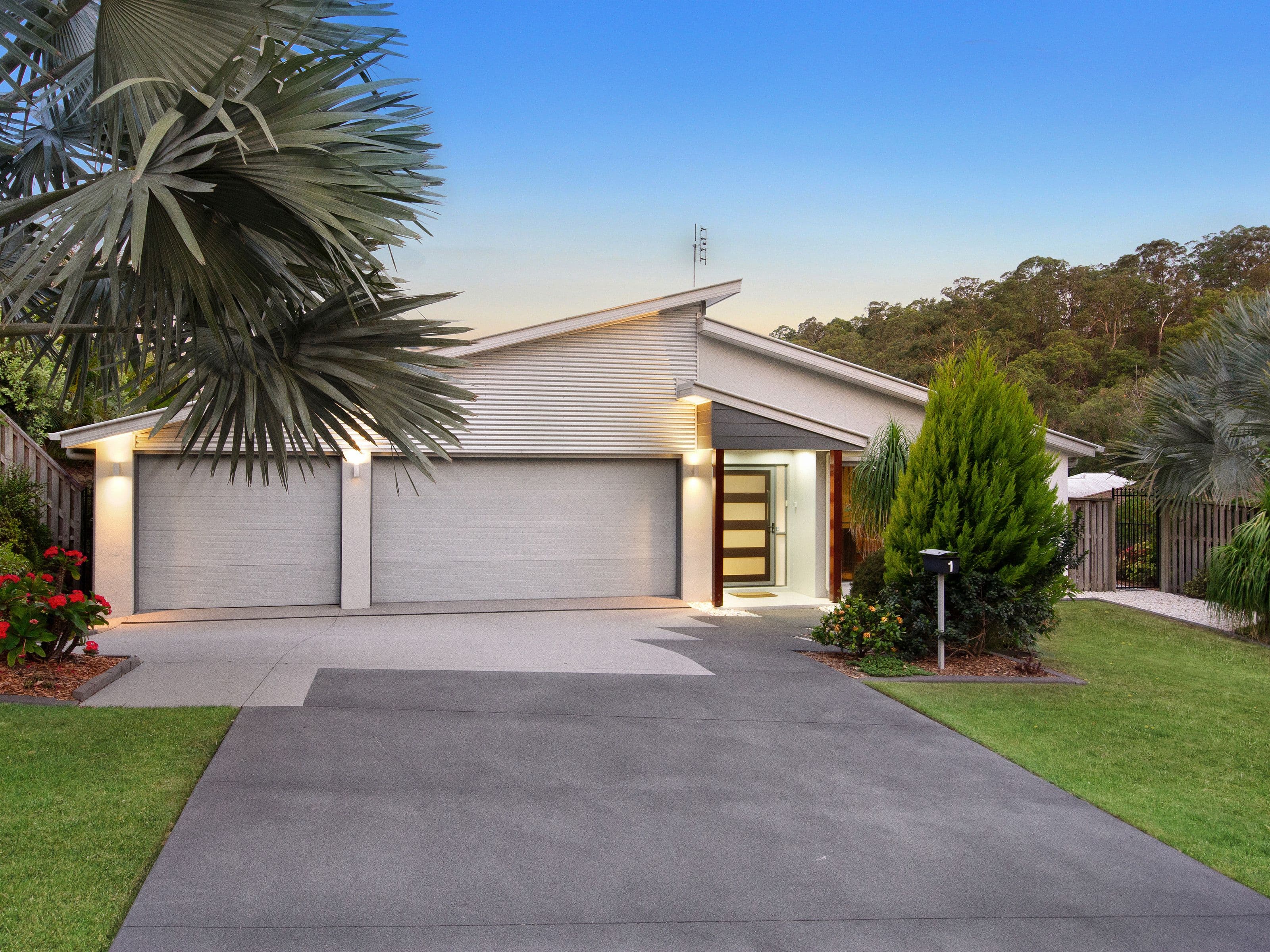 1 James Place, Maudsland QLD 4210, Maudsland - Image 1