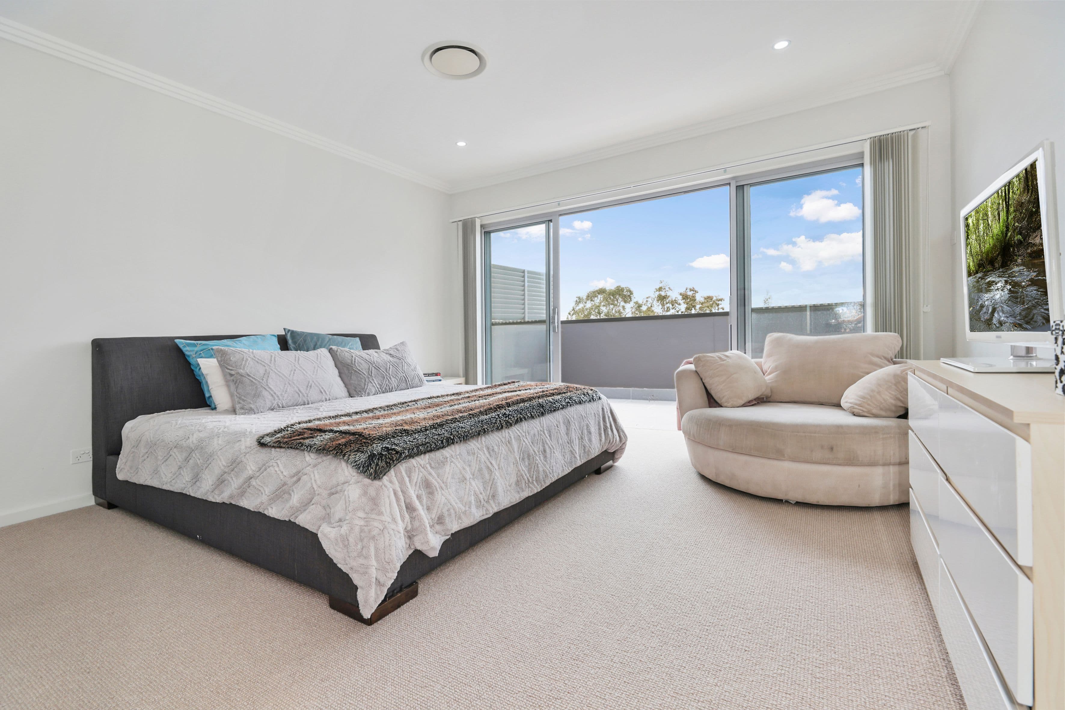 9 Aspect Crescent, Glenmore Park NSW 2745, Glenmore Park - Thumbnail 5