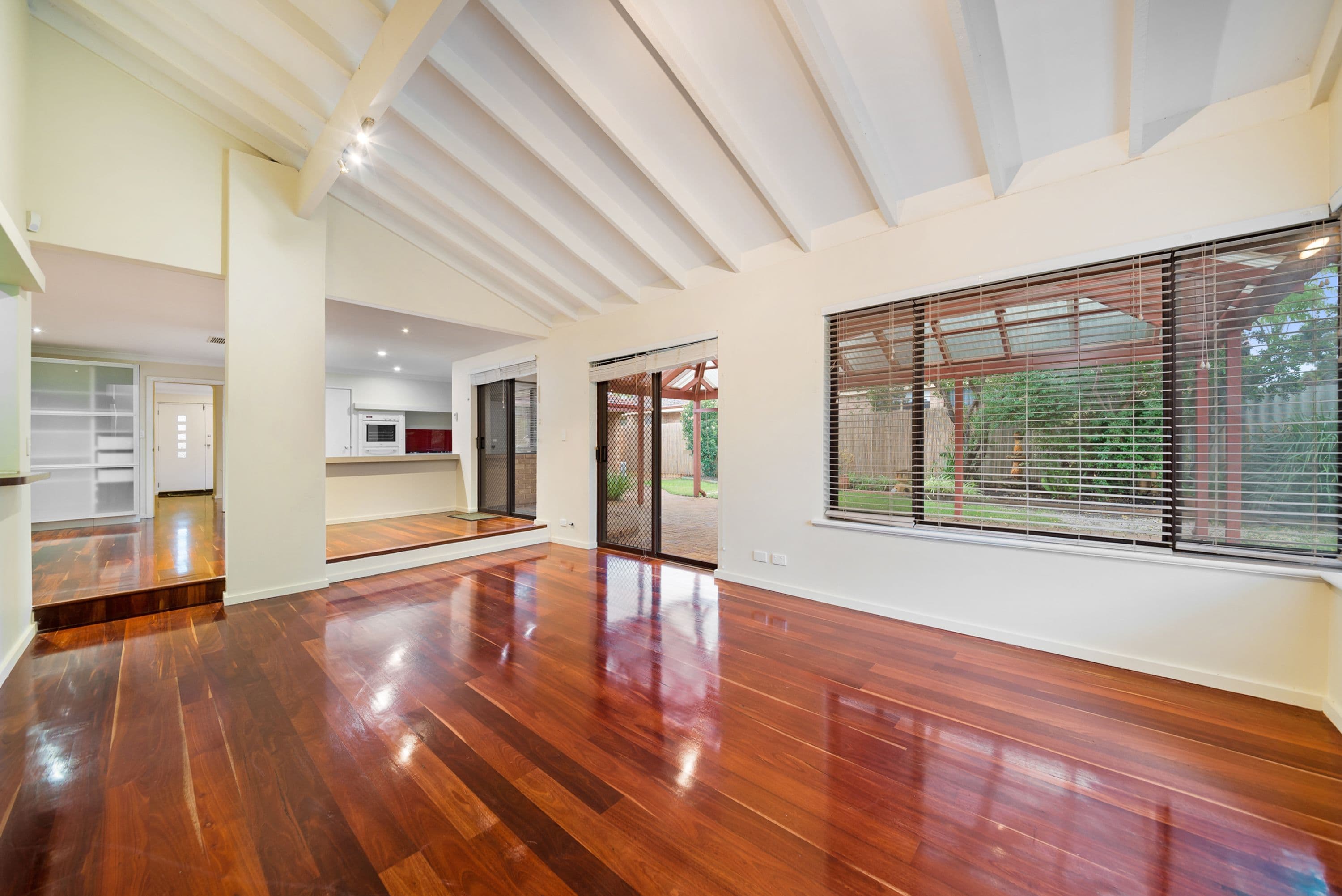 7 Kershaw Gardens, Leeming WA 6149, Leeming - Thumbnail 2