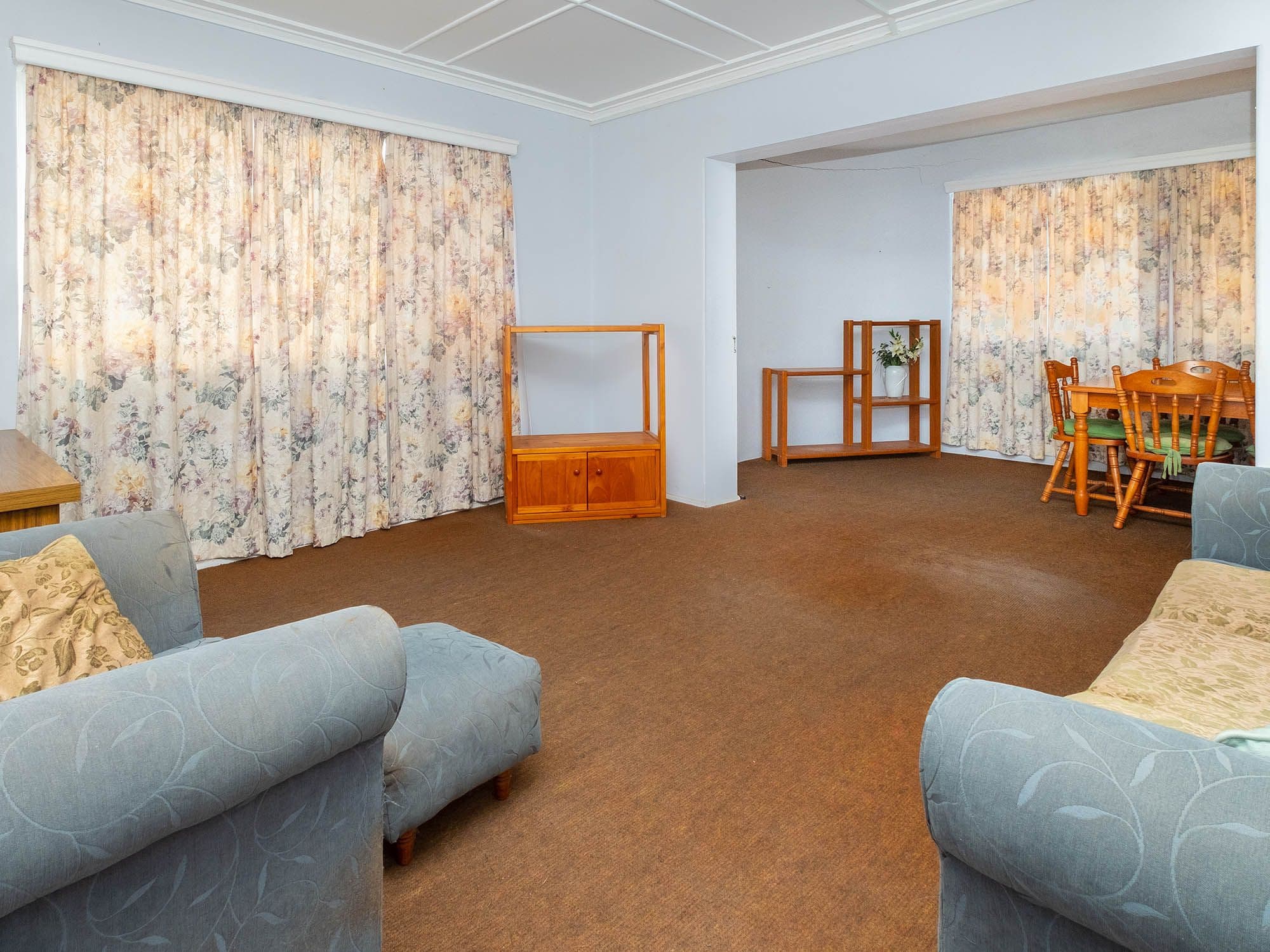 42 Hawkwood Street, Mount Gravatt East QLD 4122, Mount Gravatt East - Thumbnail 2