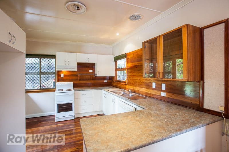 29 Kanumbra Street, Coorparoo QLD 4151, Coorparoo - Thumbnail 2