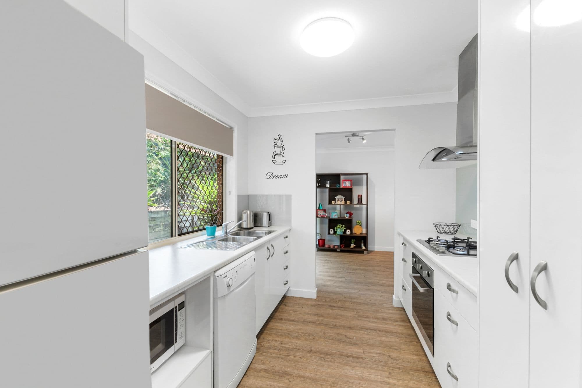 7 Bilinga Place, Kallangur QLD 4503, Kallangur - Thumbnail 4