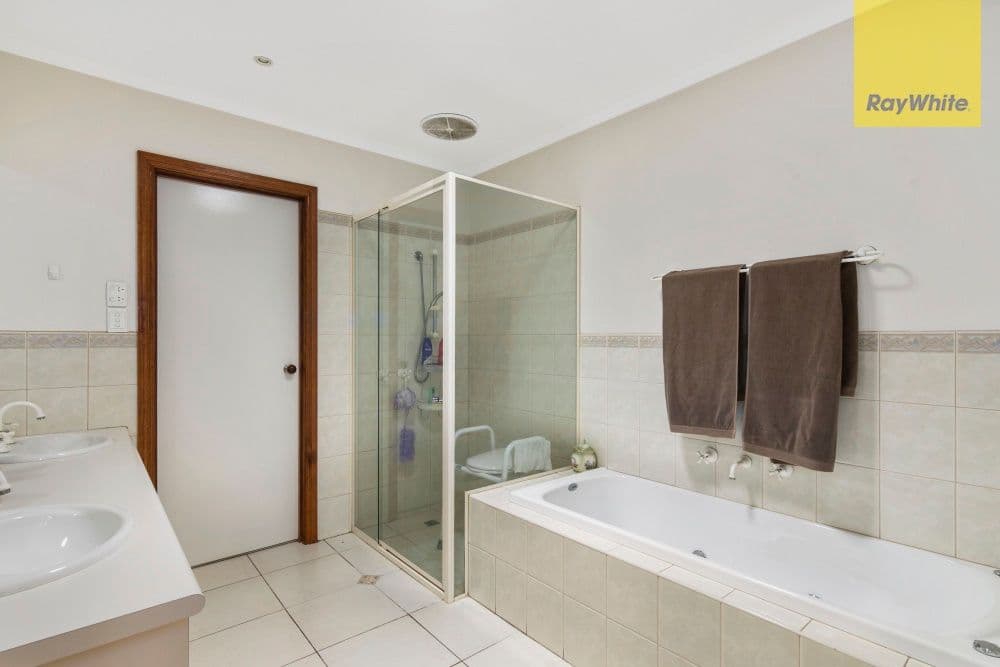 176 Windermere Drive, Ferntree Gully VIC 3156, Ferntree Gully - Thumbnail 8