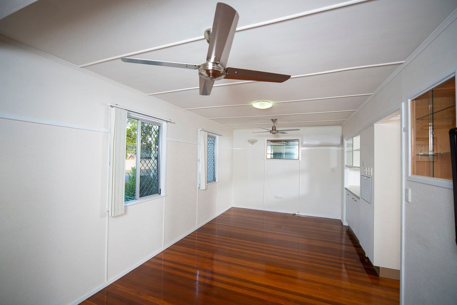 27 Hawthorne Street, Woody Point QLD 4019, Woody Point - Thumbnail 6