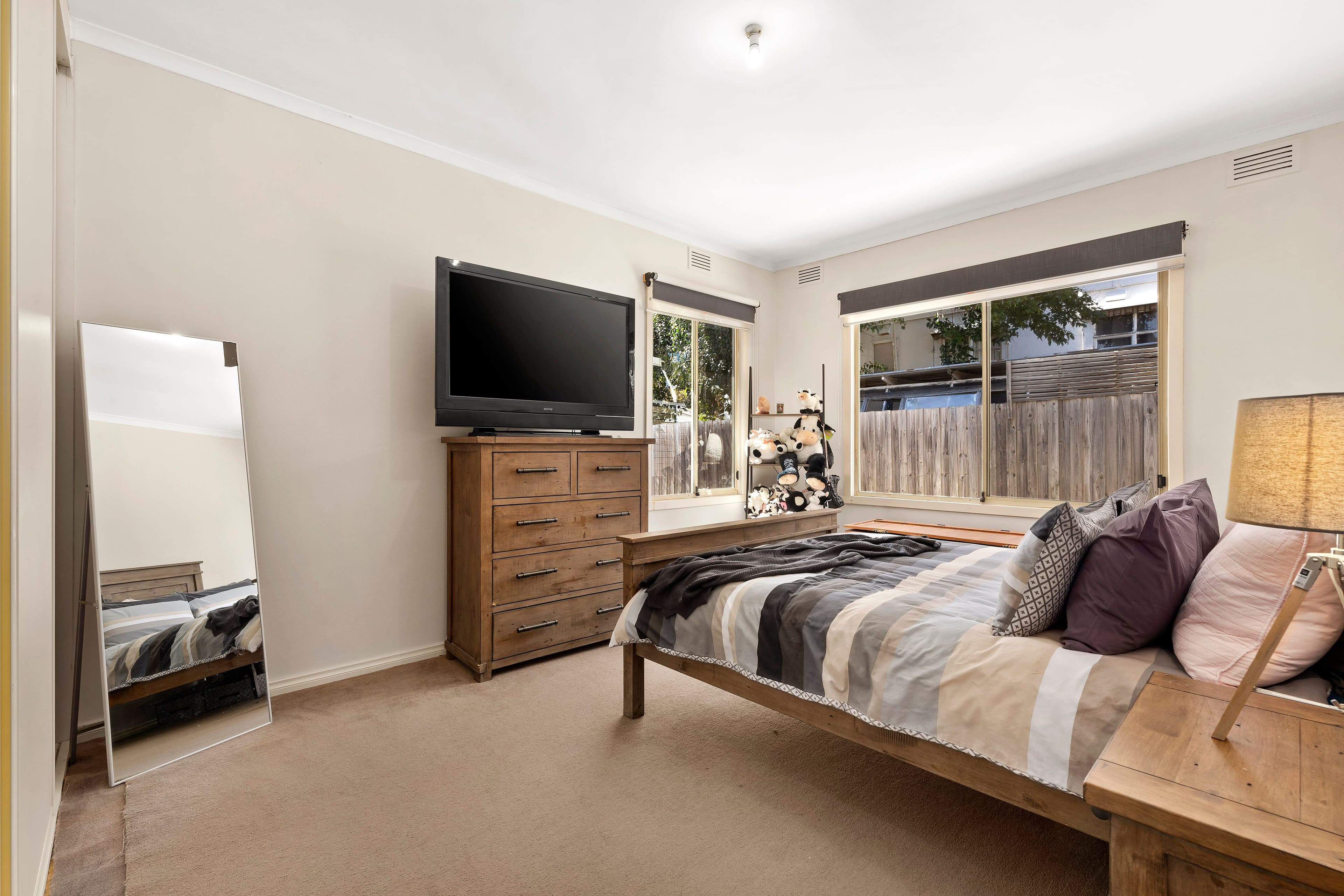 18 Ebony Parade, Heidelberg West VIC 3081, Heidelberg West - Thumbnail 6