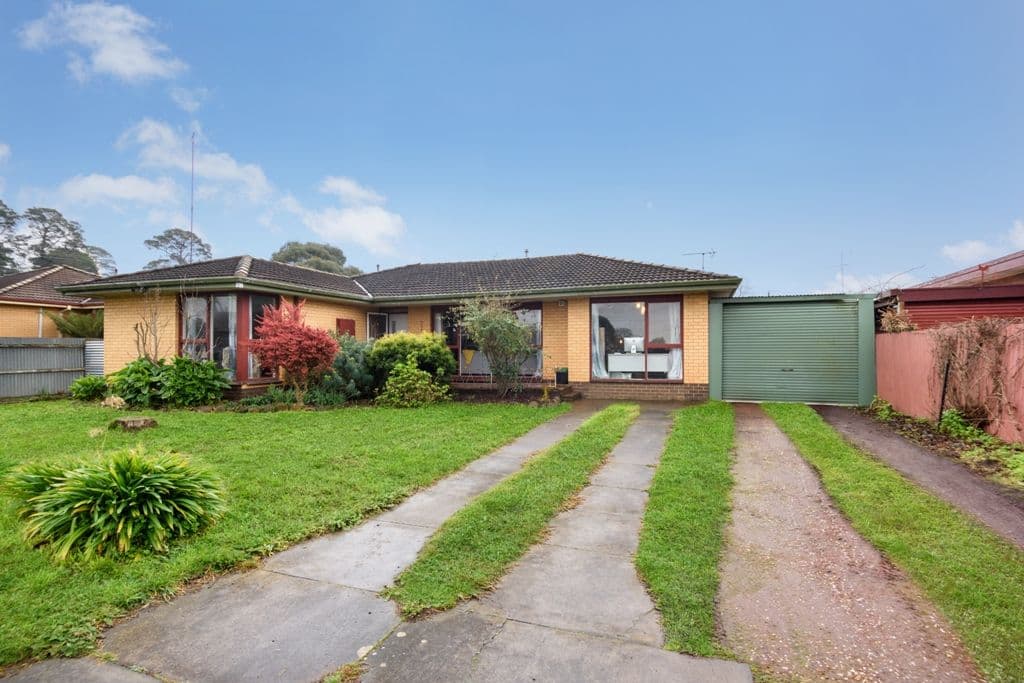 10 Warwick Street, Redan VIC 3350, Redan - Image 1