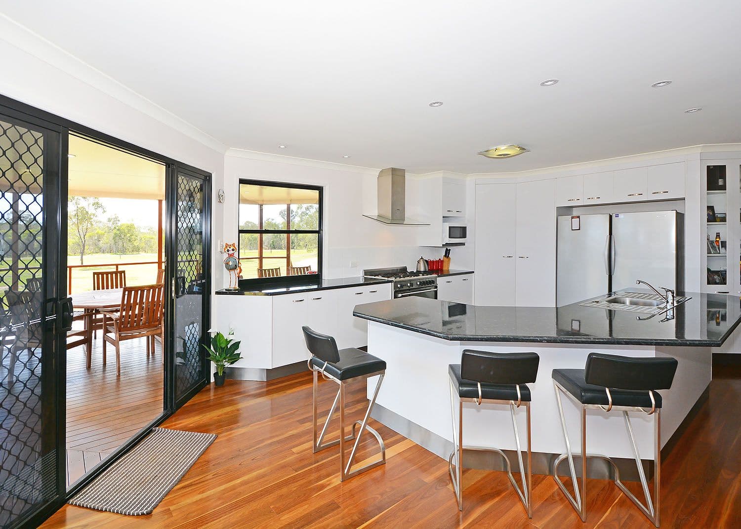 63 Broadlands Road, Buxton QLD 4660, Buxton - Thumbnail 2