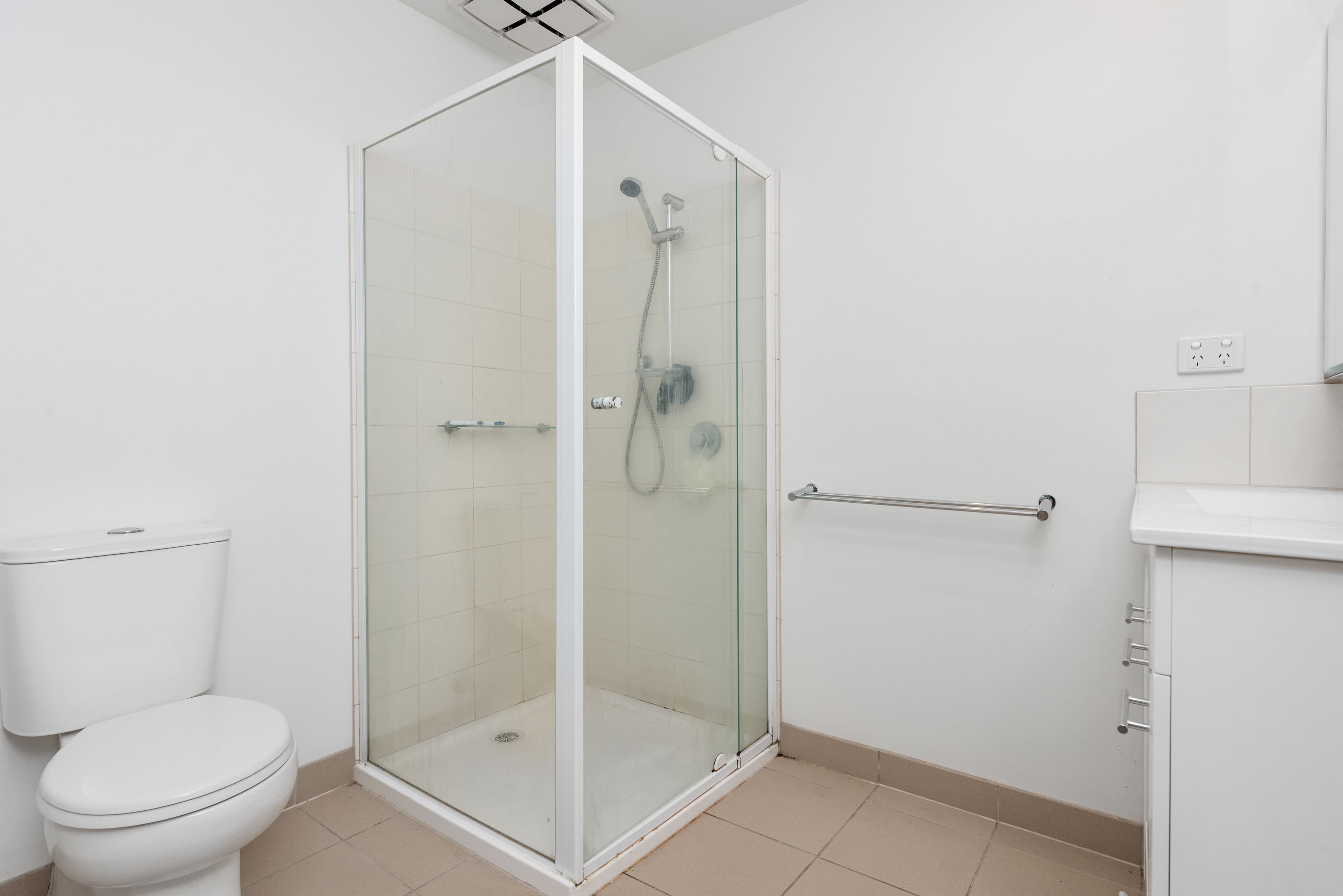 28 Waxflower Crescent, Bundoora VIC 3083, Bundoora - Thumbnail 8
