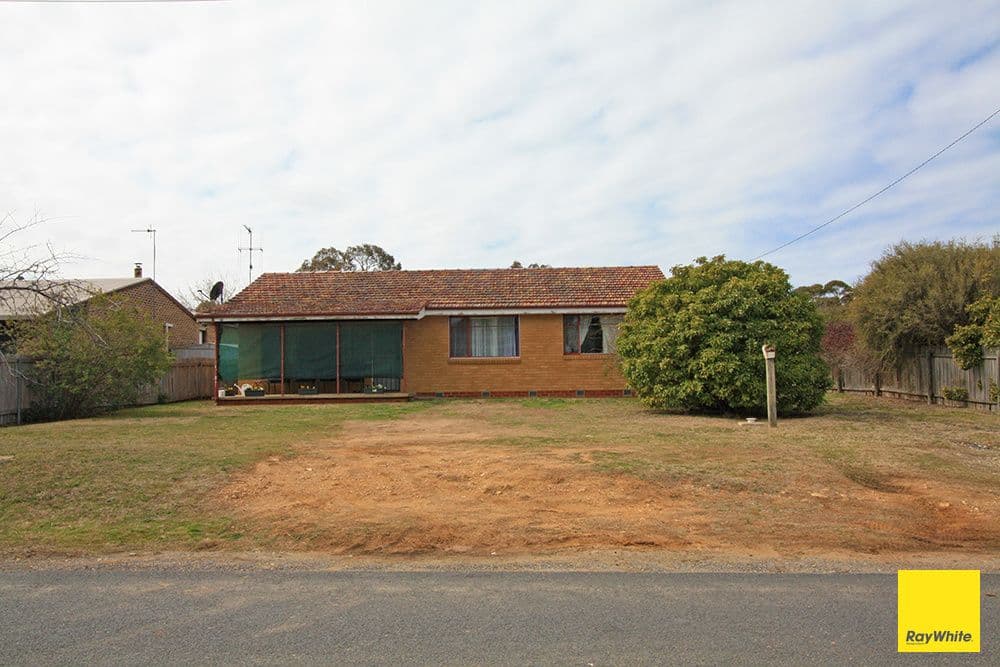 28 Powell Street, Bungendore - Image 1