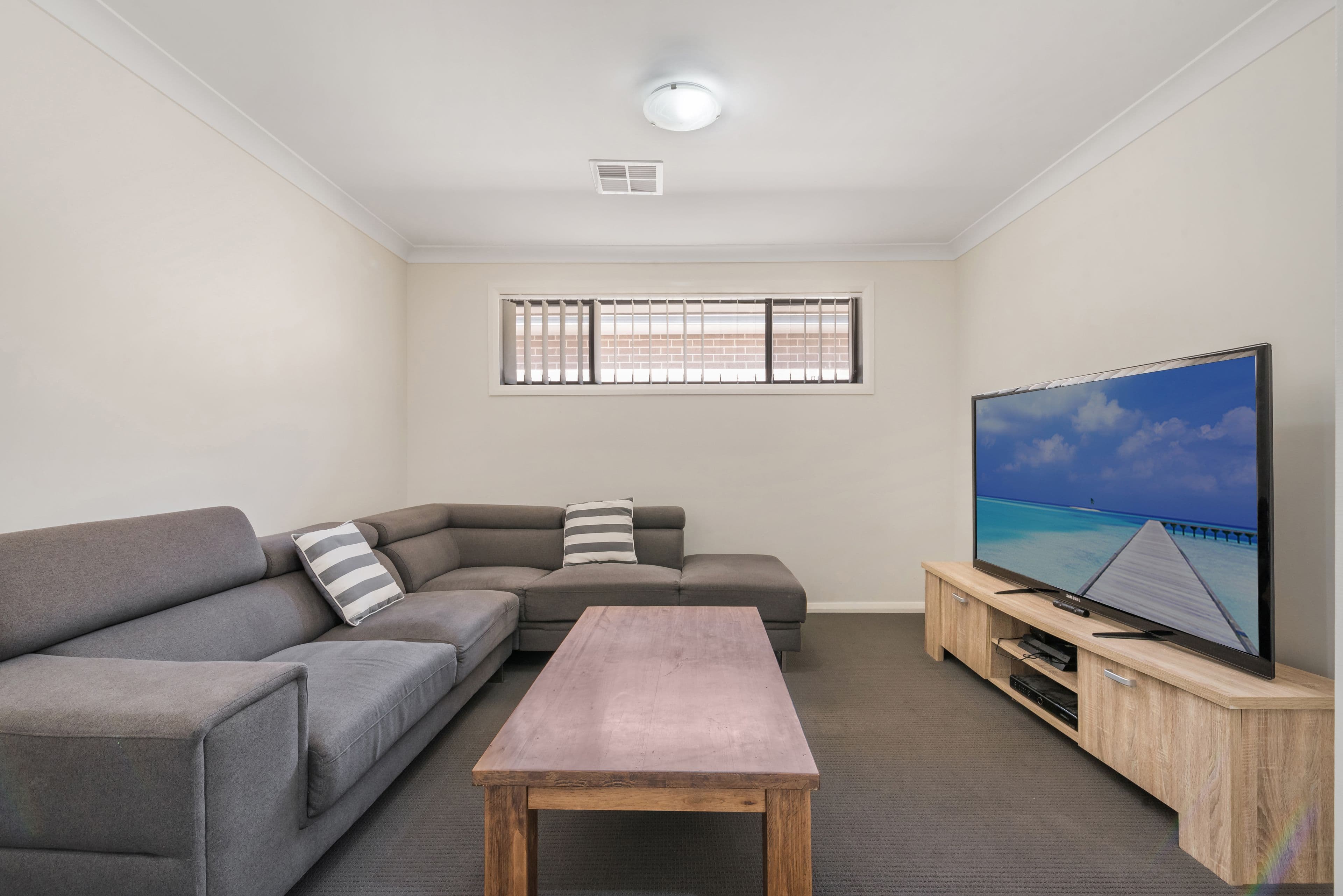 6 Gropler Avenue
Middleton Grange 2171, New South Wales, Middleton Grange - Thumbnail 6