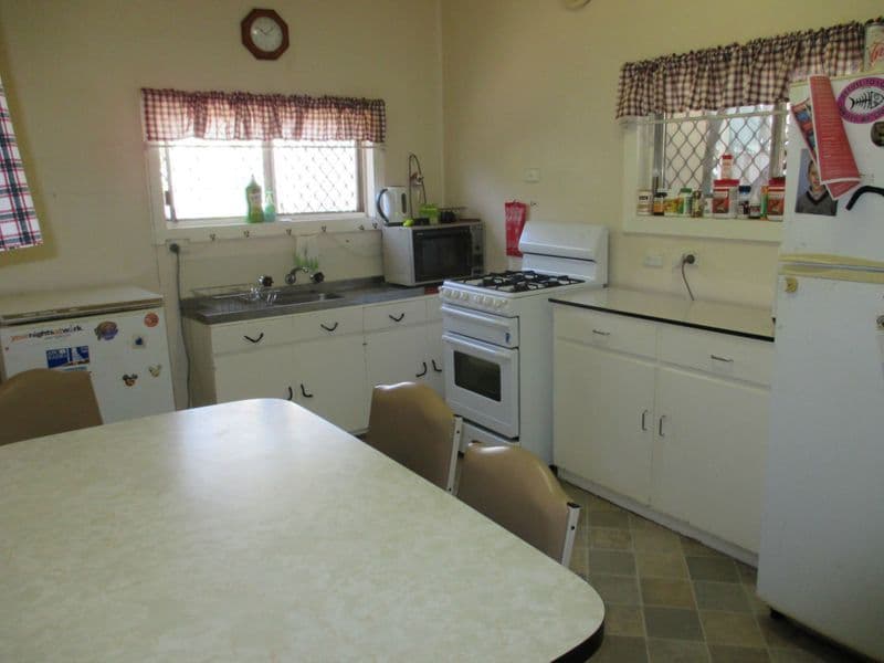 403 Cummins Lane, Broken Hill NSW 2880, Broken Hill - Thumbnail 2