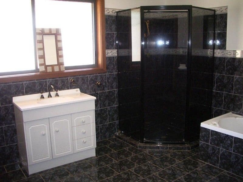 10 Albert Parade, Bordertown SA 5268, Bordertown - Thumbnail 2