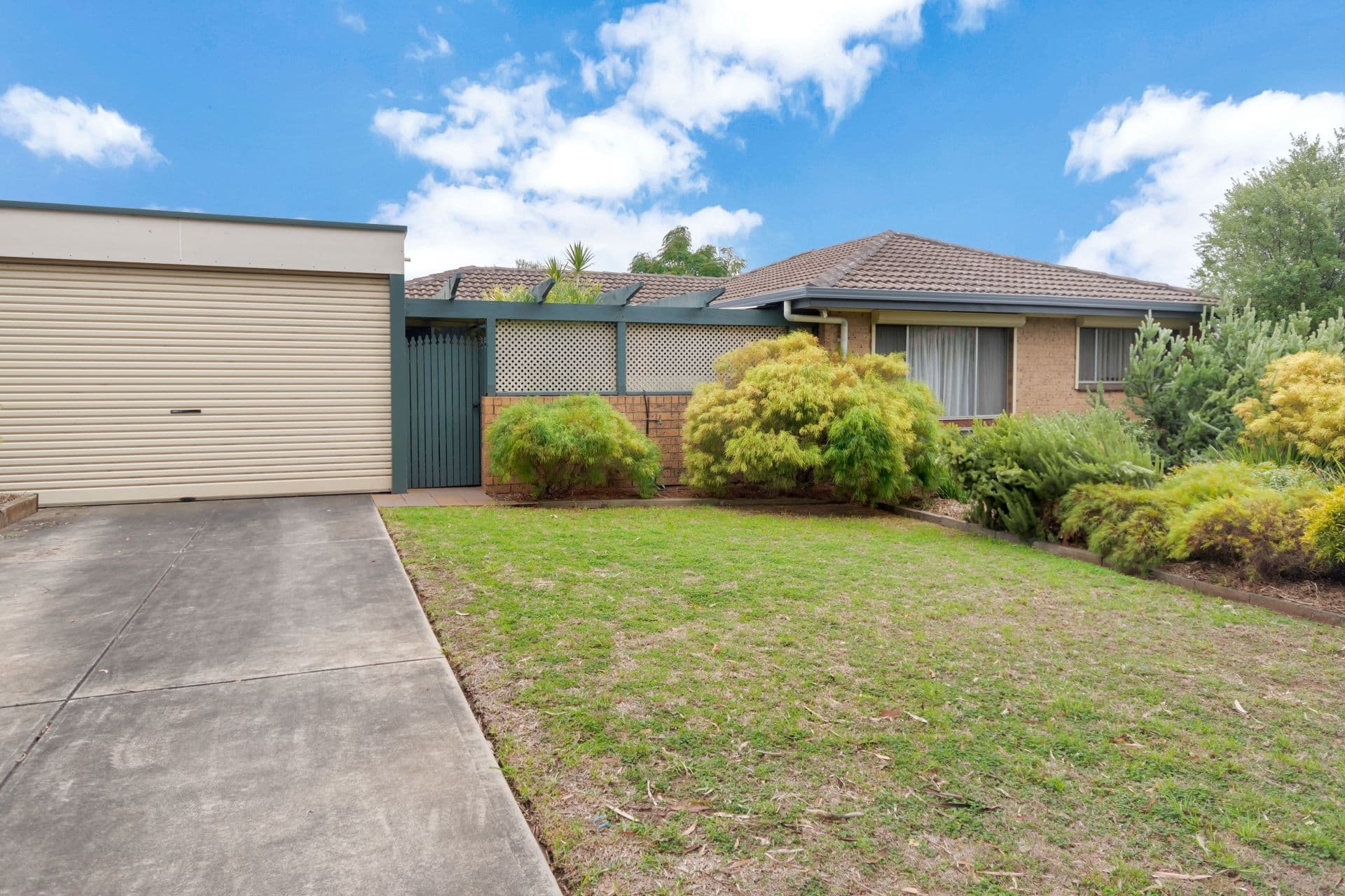 21 Kathryn Drive, Morphett Vale SA 5162, Morphett Vale - Thumbnail 2