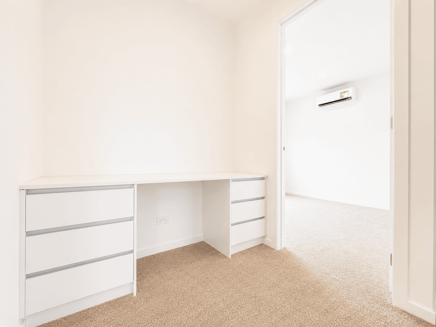3/43 Dumbarton Street, Reservoir VIC 3073, Reservoir - Thumbnail 8