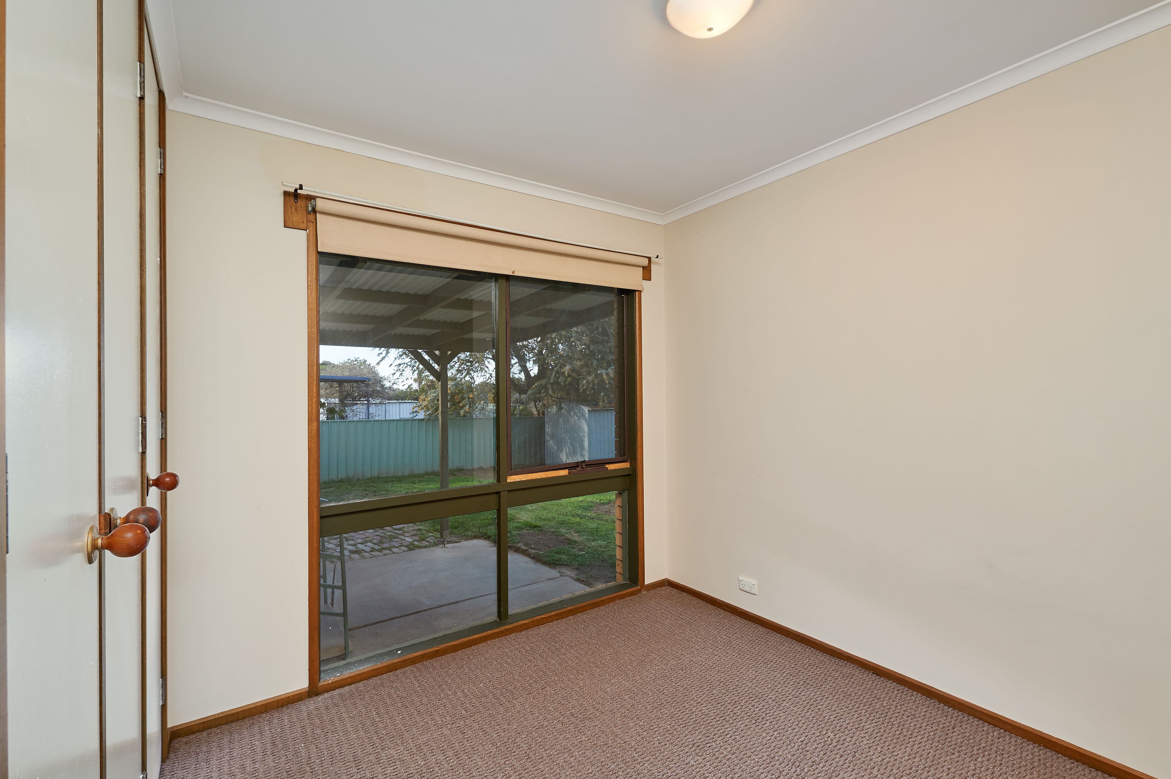 7 Goborra Street, Glenfield Park - Thumbnail 6