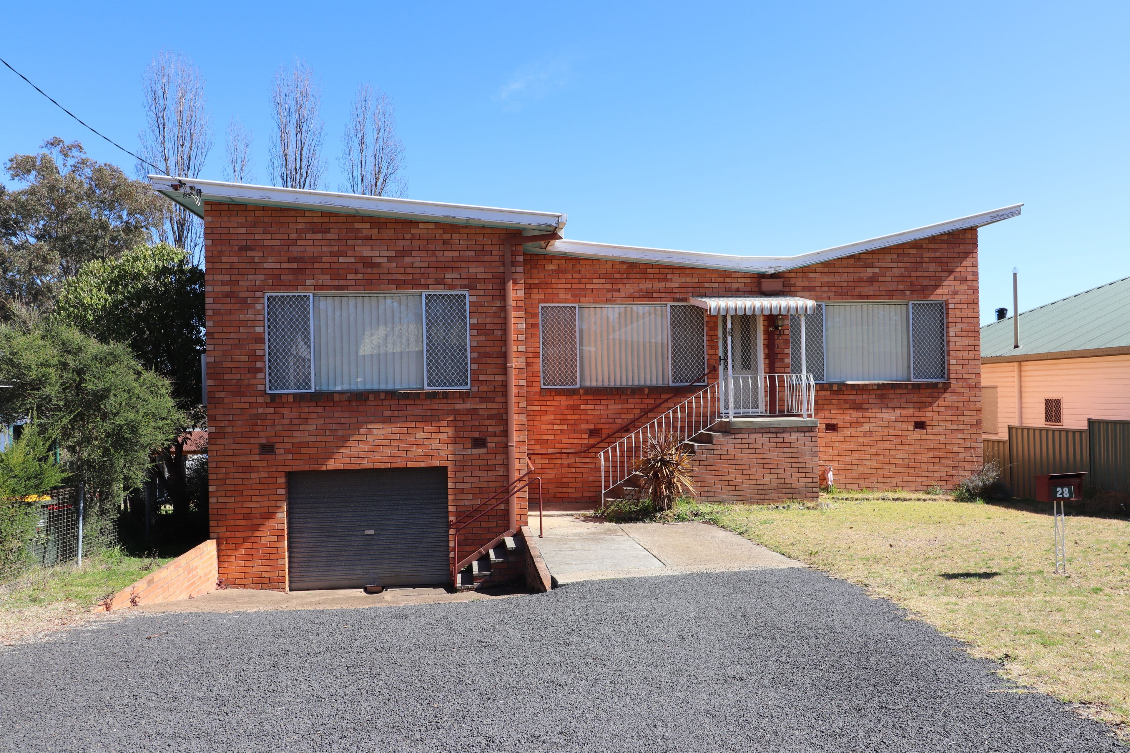 28 Lawrance Street, Glen Innes NSW 2370, Glen Innes - Image 1