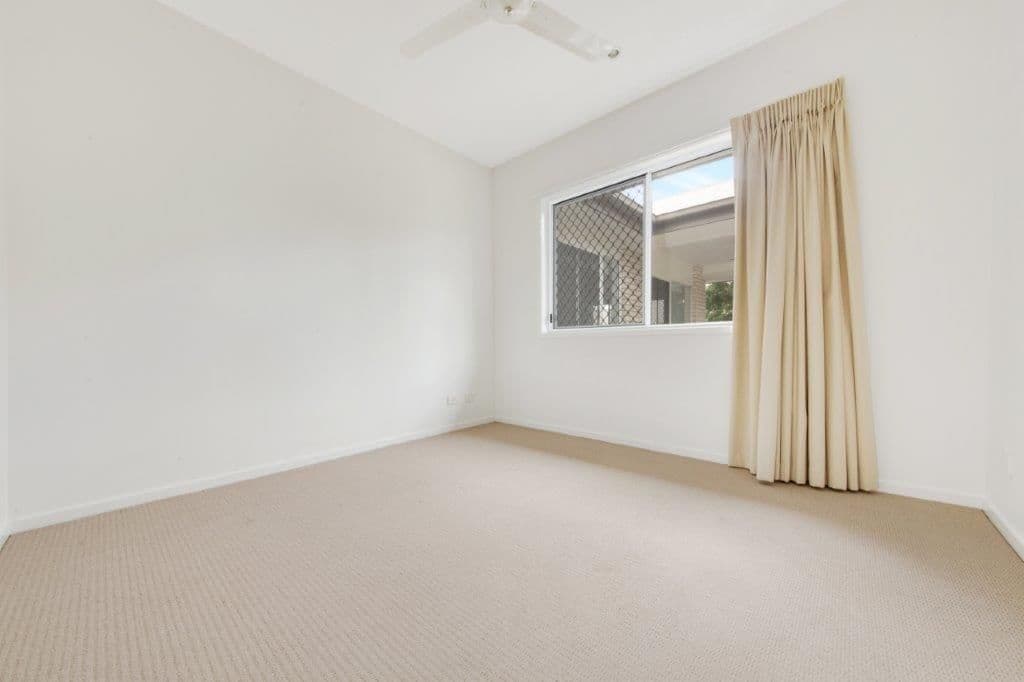 3 Isla Court, New Auckland QLD 4680, New Auckland - Thumbnail 8