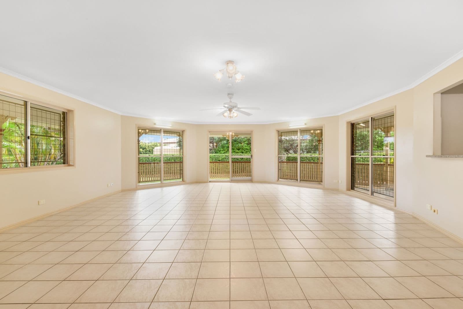 172 Bigmor Drive, Elimbah QLD 4516, Elimbah - Thumbnail 5