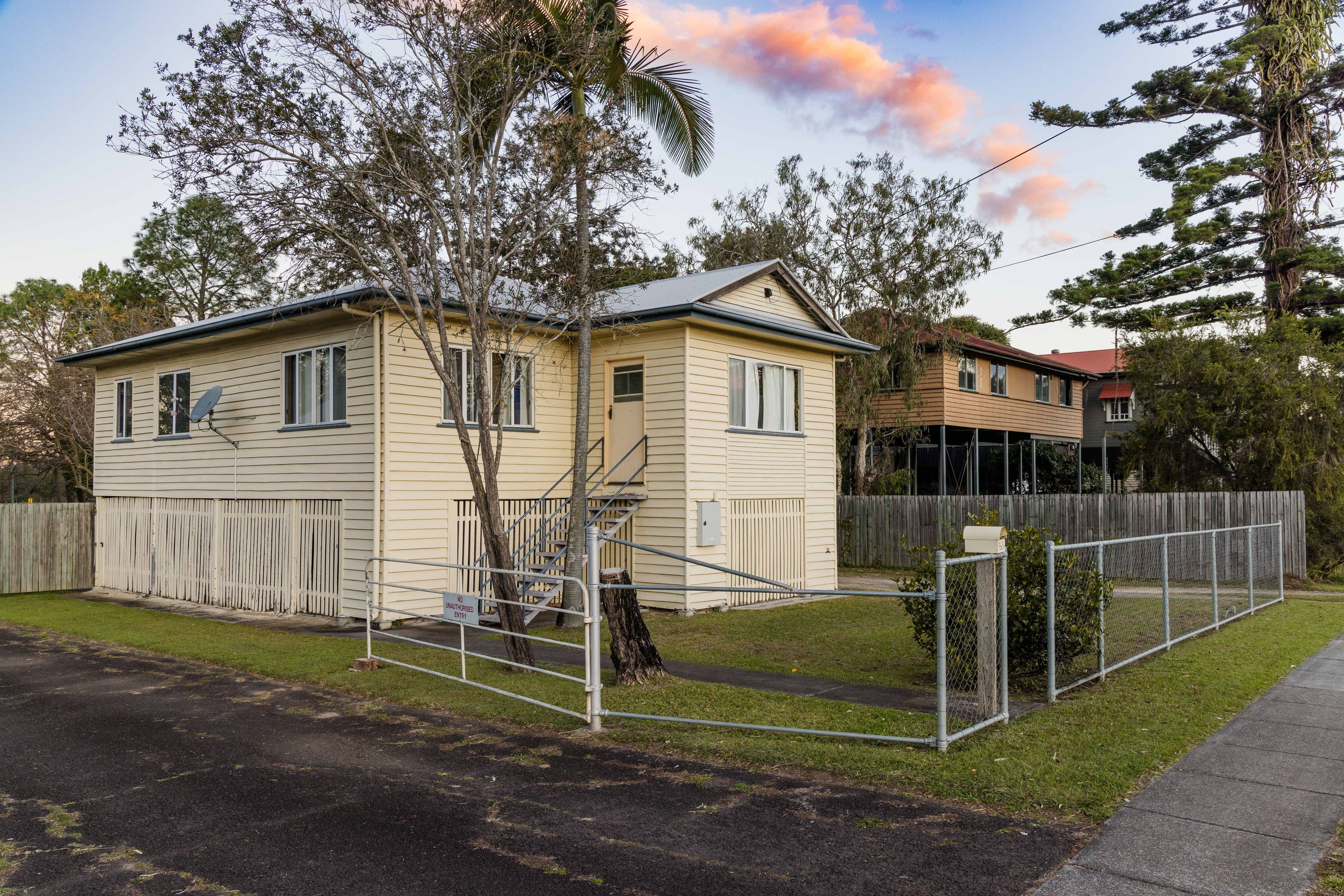 962 Oxley Road, Oxley QLD 4075, Oxley - Thumbnail 4