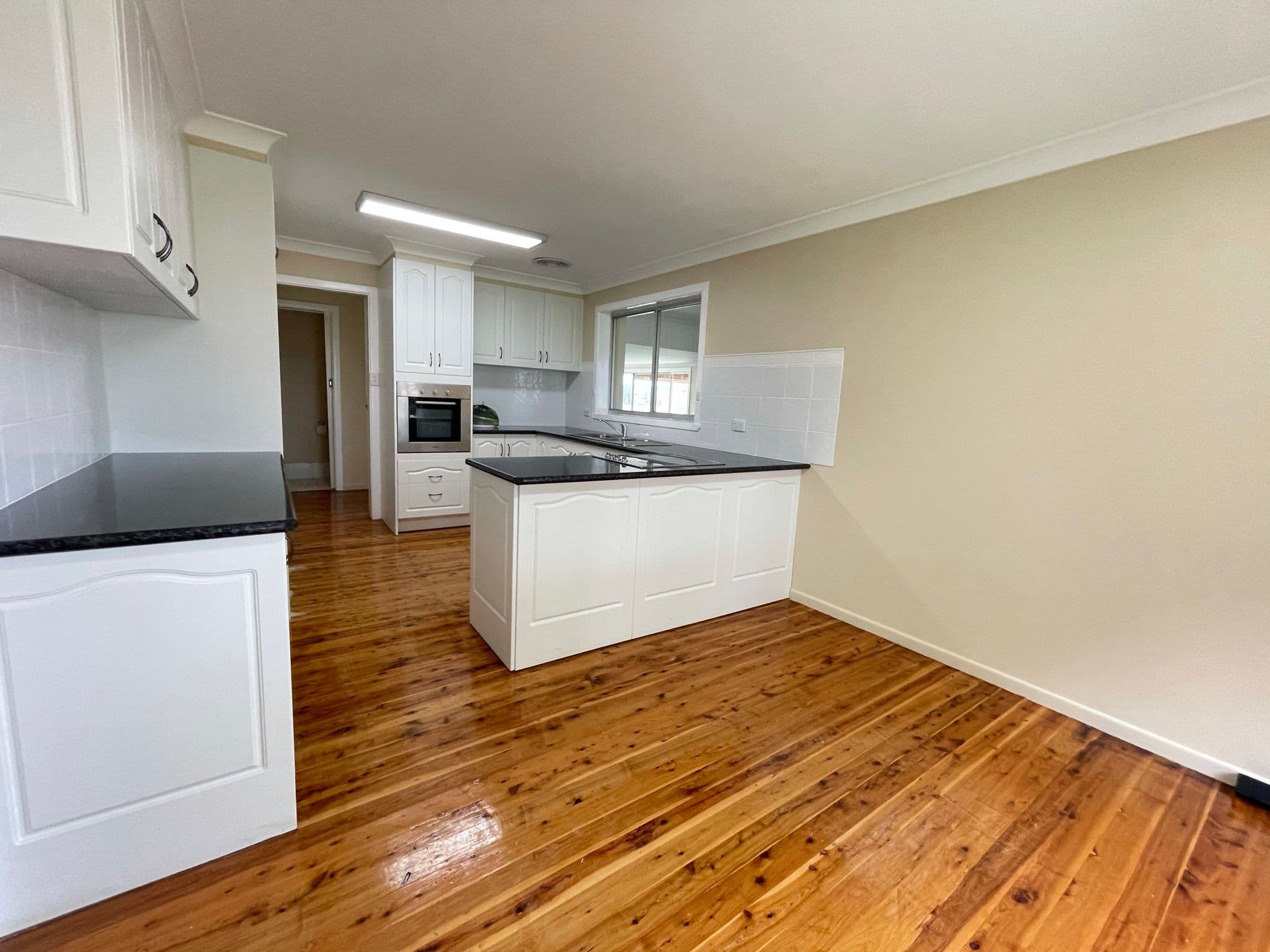 9272 New England Highway, Stonehenge NSW 2370, Stonehenge - Thumbnail 7
