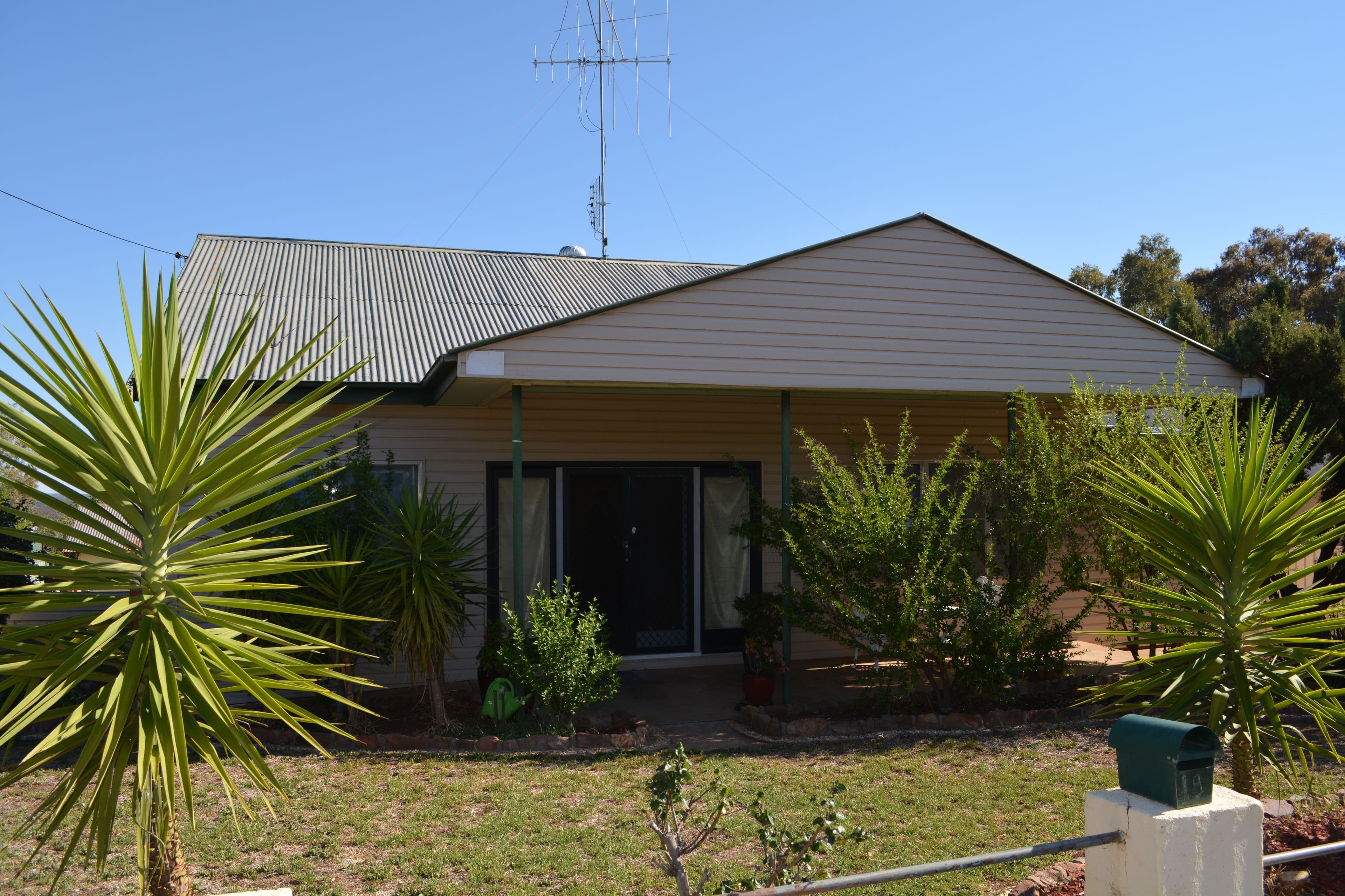 19 Reid Street, Parkes - Image 1
