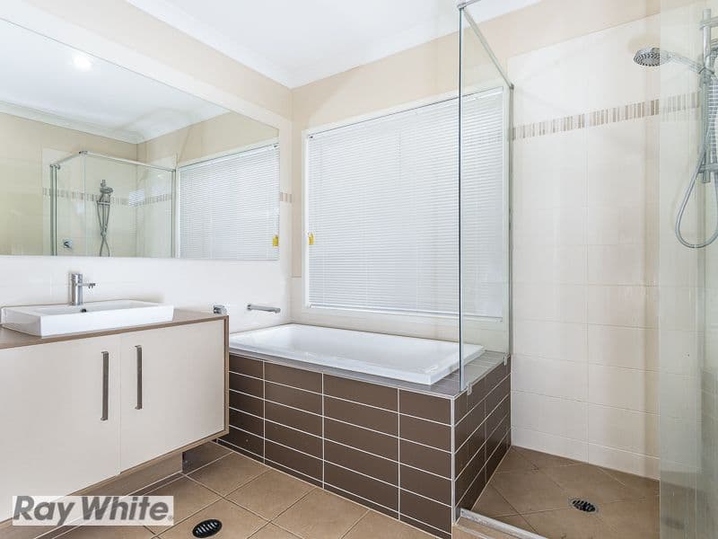 27 Lytham Circuit, North Lakes QLD 4509, North Lakes - Thumbnail 8