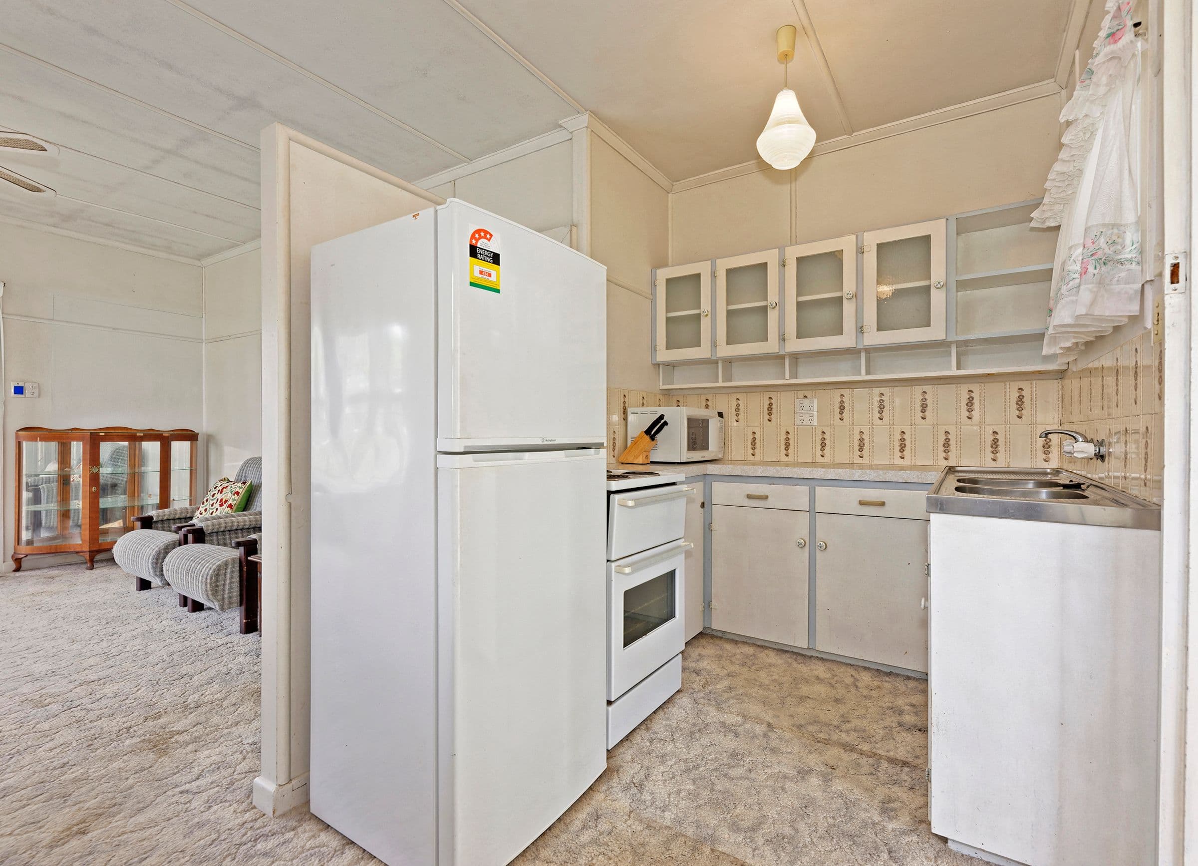 12 Central Avenue, Scarborough QLD 4020, Scarborough - Thumbnail 8