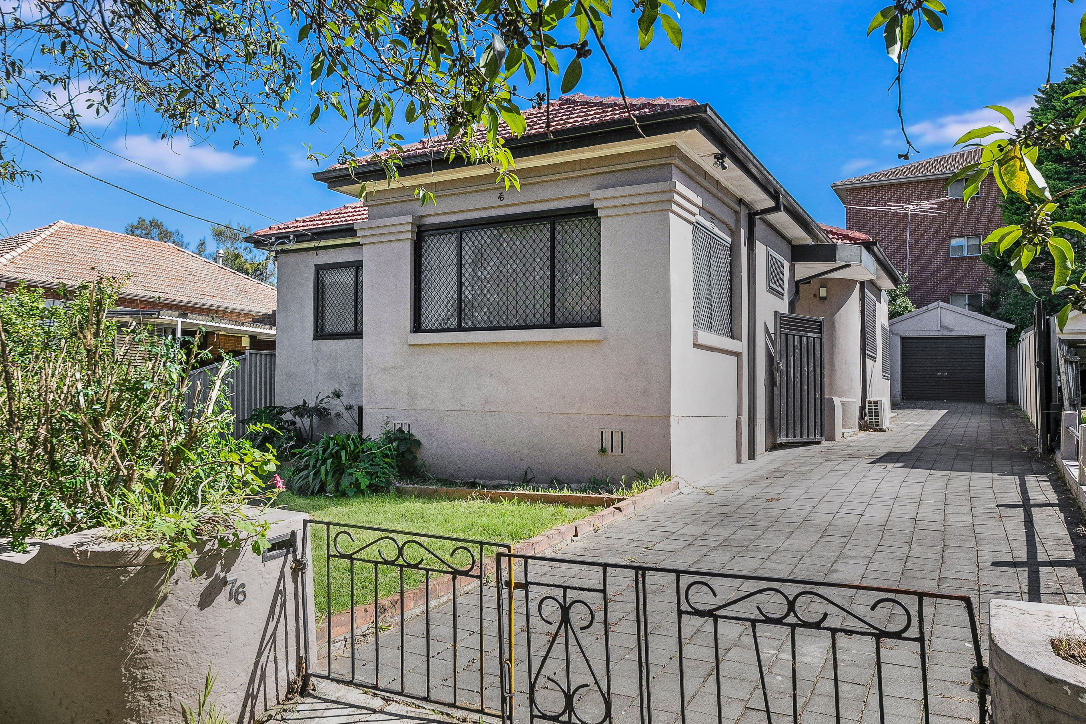 76 Cairds Avenue, Bankstown NSW 2200, Bankstown - Thumbnail 2