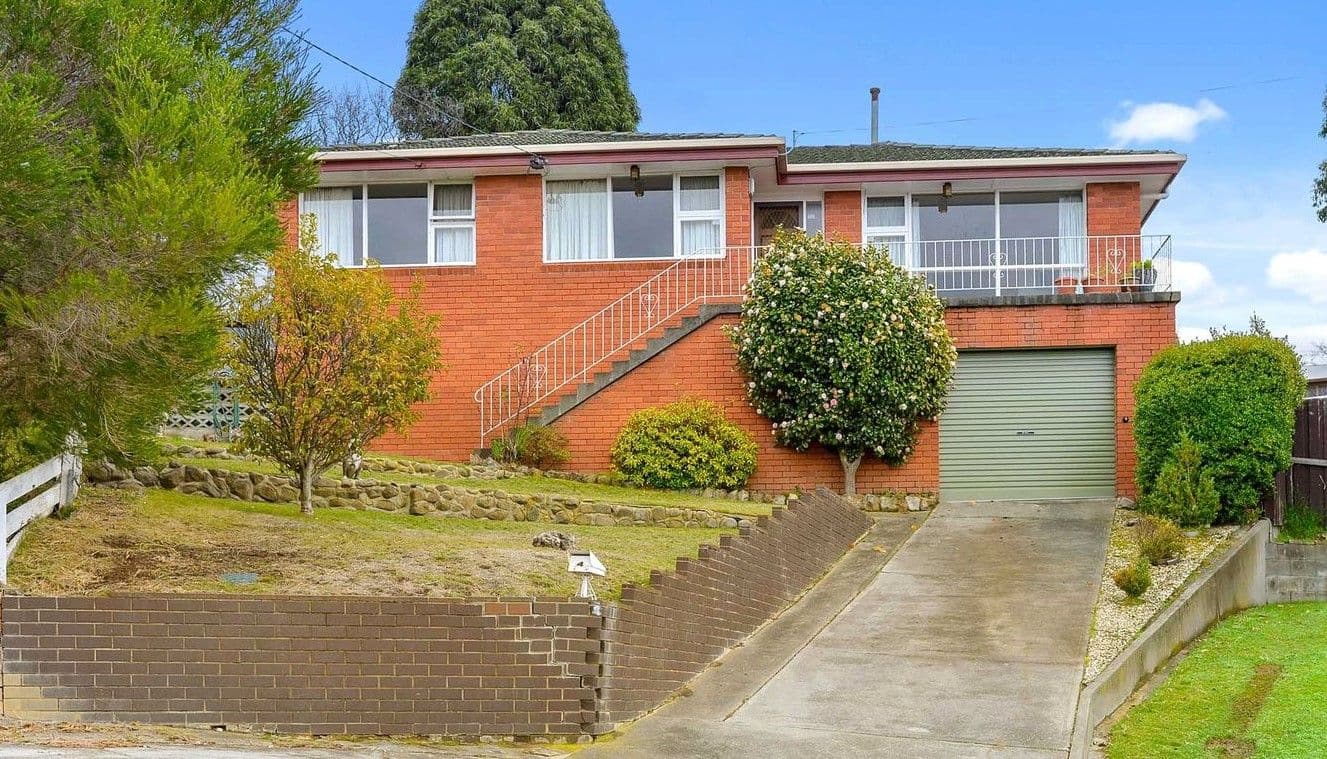 4 Langford Court, Lenah Valley TAS 7008, Lenah Valley - Image 1