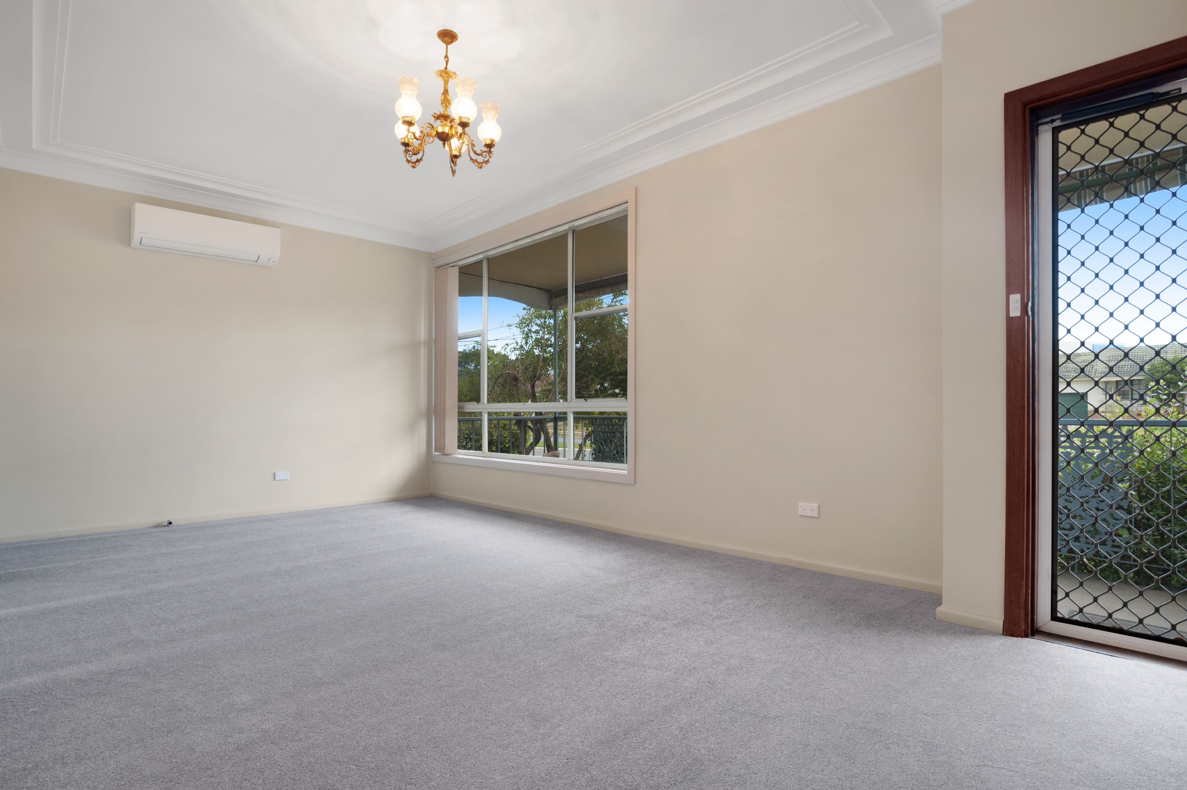 35 Weblands Street, Rutherford NSW 2320, Rutherford - Thumbnail 2