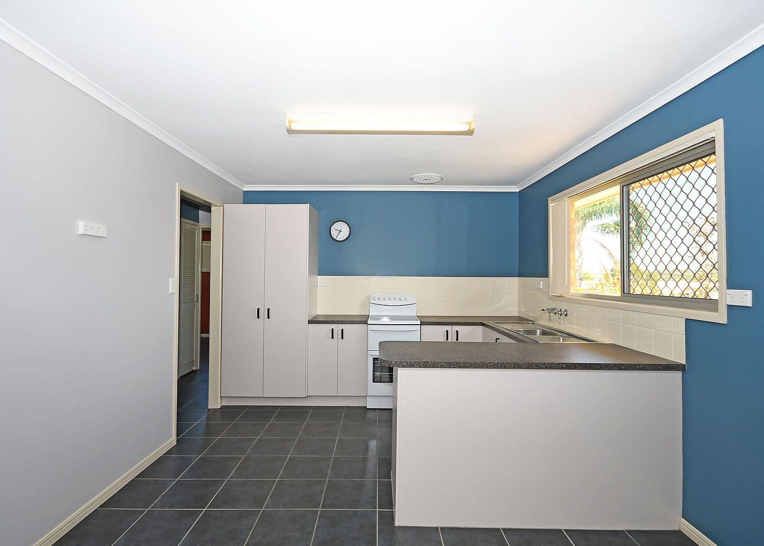 213 Boat Harbour Drive, Pialba QLD 4655, Pialba - Thumbnail 5