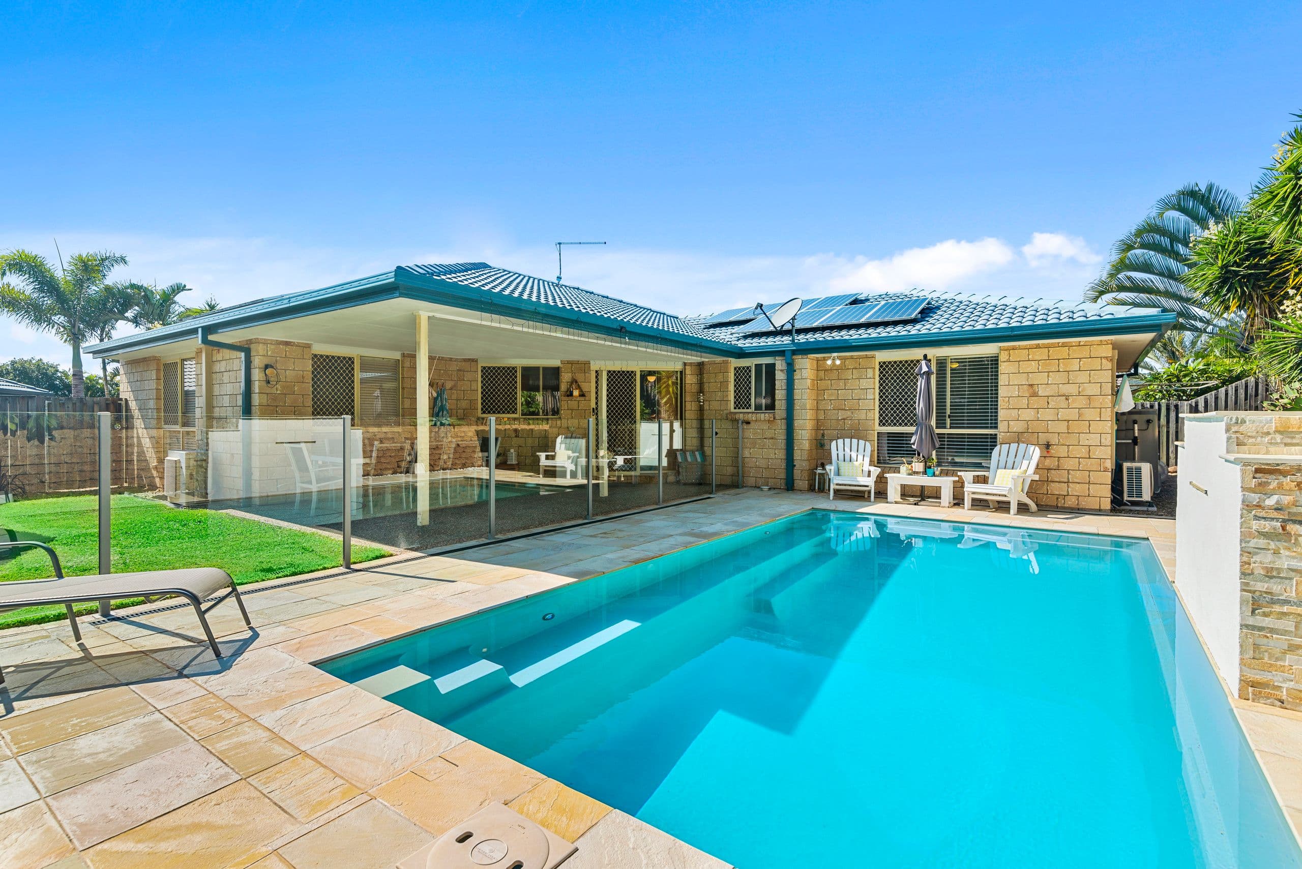 39 Northlakes Drive, Elanora QLD 4221, Elanora - Image 1