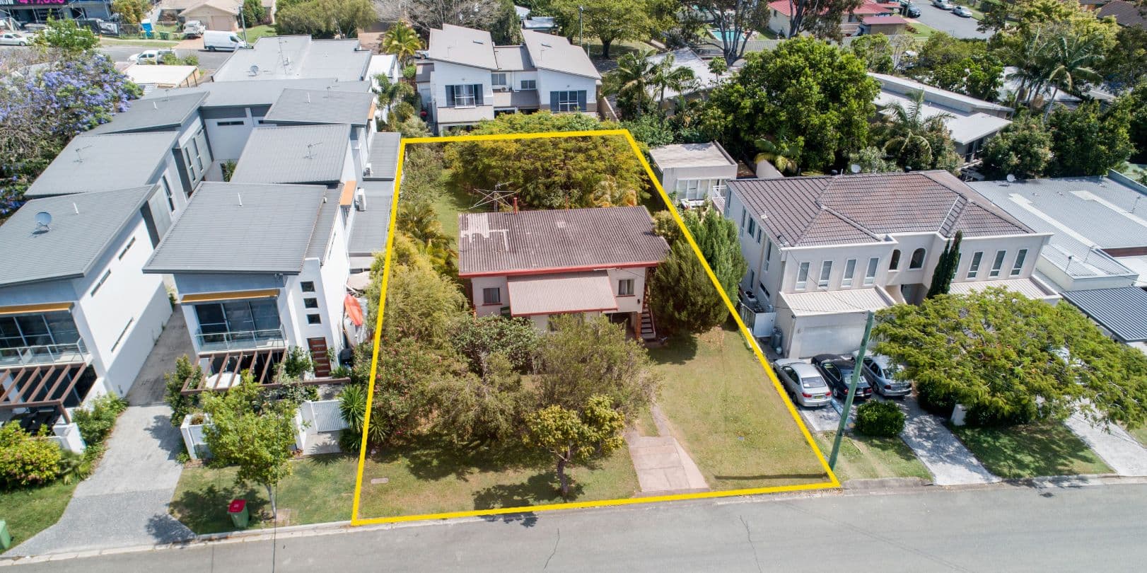 134 Eugaree Street, Southport QLD 4215, Southport - Thumbnail 2