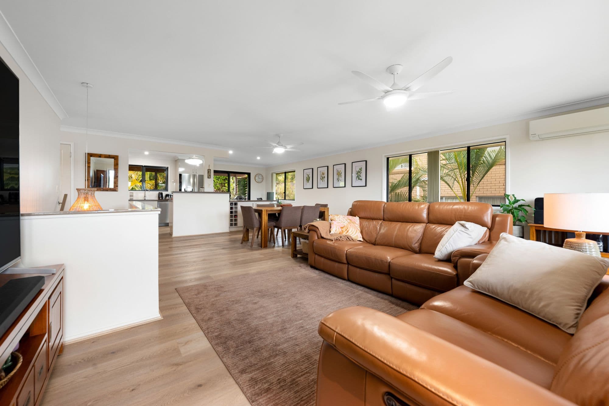 5 Redleaf Street, Mansfield QLD 4122, Mansfield - Thumbnail 2
